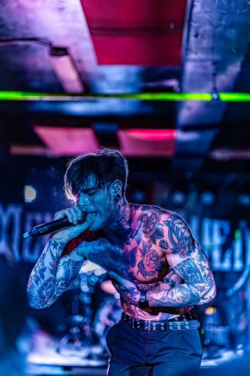 MA-EmpireLive 4-25-9686 Large.jpeg