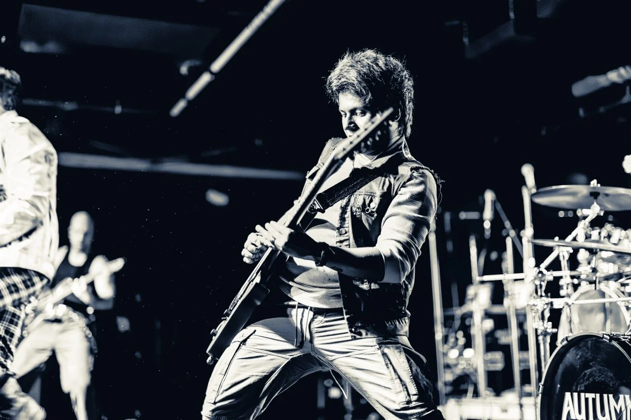 MA-EmpireLive 4-25-9216-2 Large.jpeg