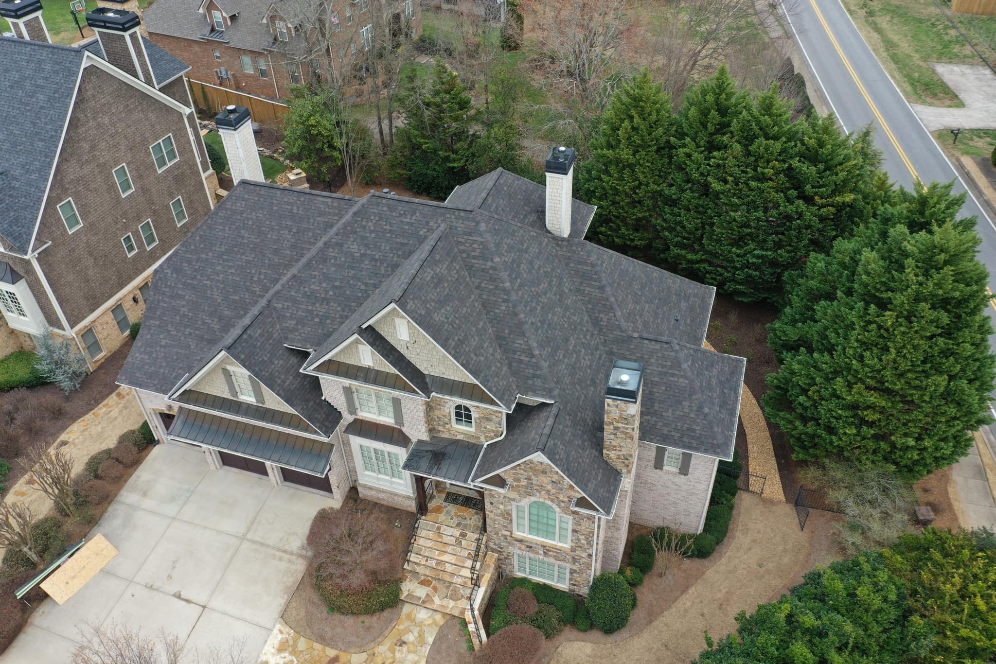 Insurance Roofing and roofer expert in Georgia, Alabama, Tennessee, and Florida with 1Source Industries