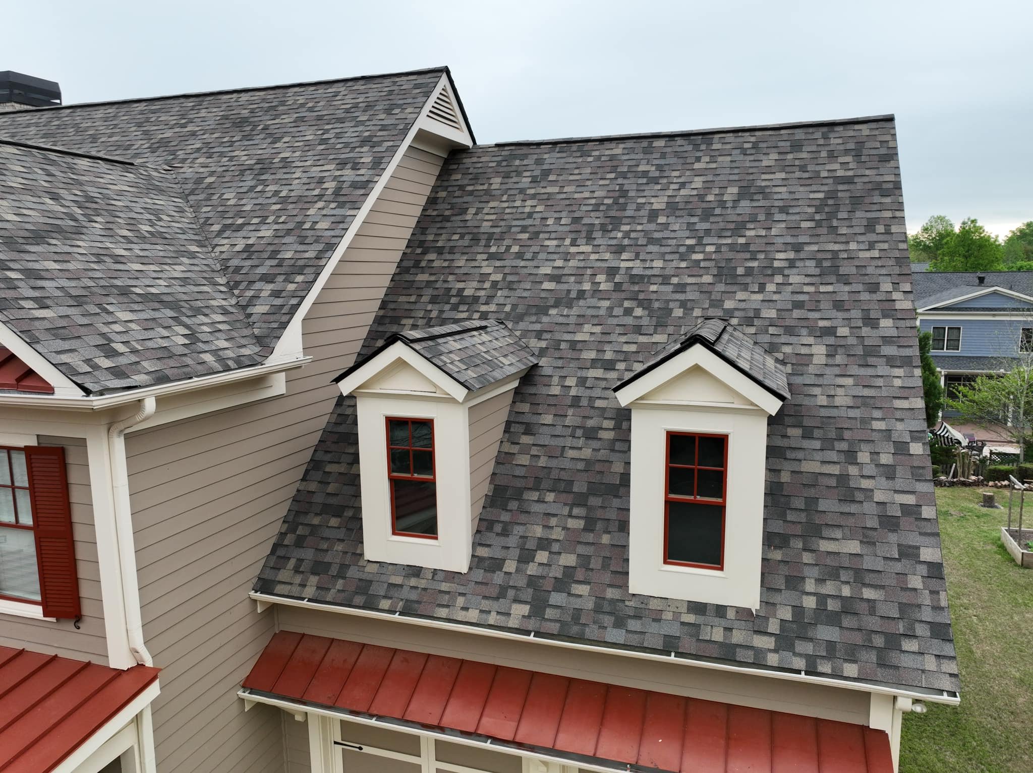 Roofing and roofer expert in Georgia, Alabama, Tennessee, and Florida with 1Source Industries