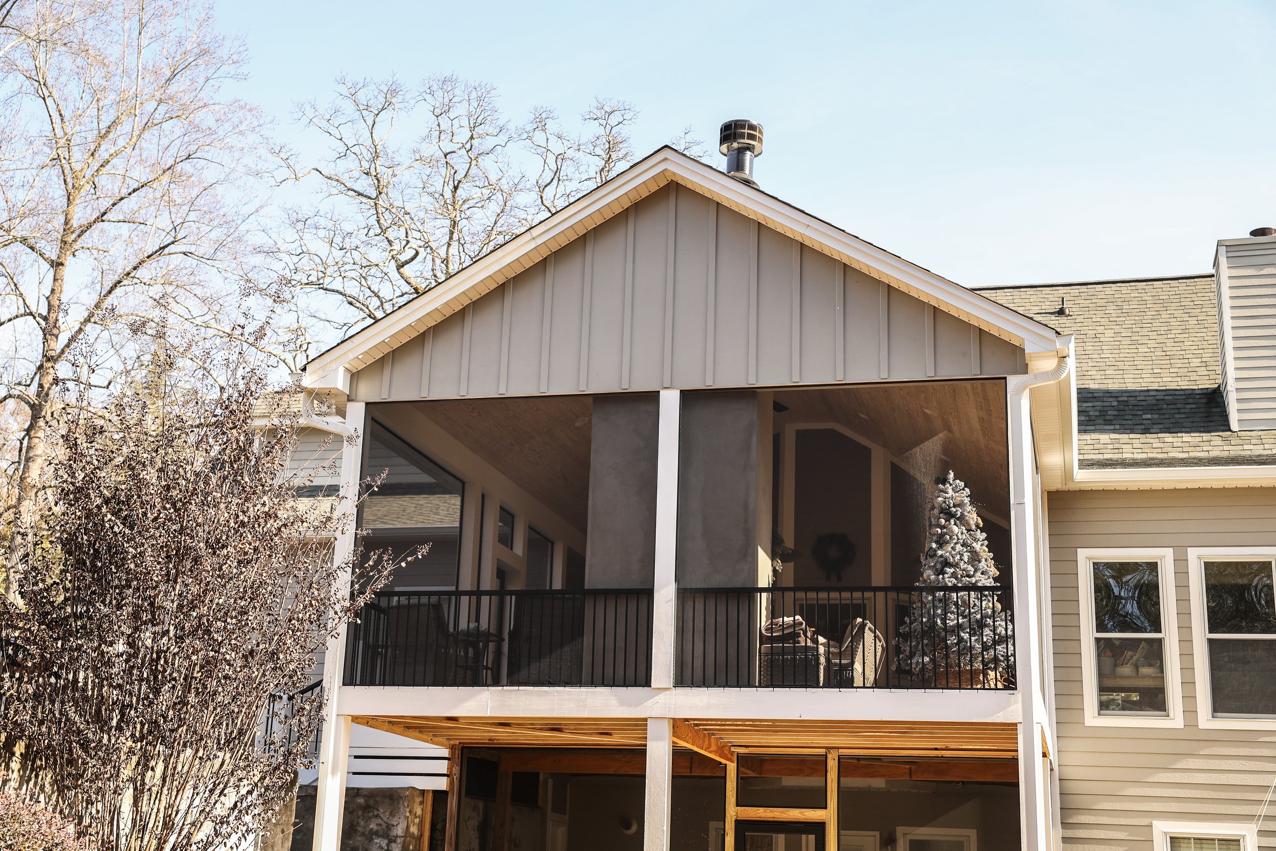 1Source Roofing & Construction Outdoor Decking in Georgia, Florida, Tennessee, Alabama, and more