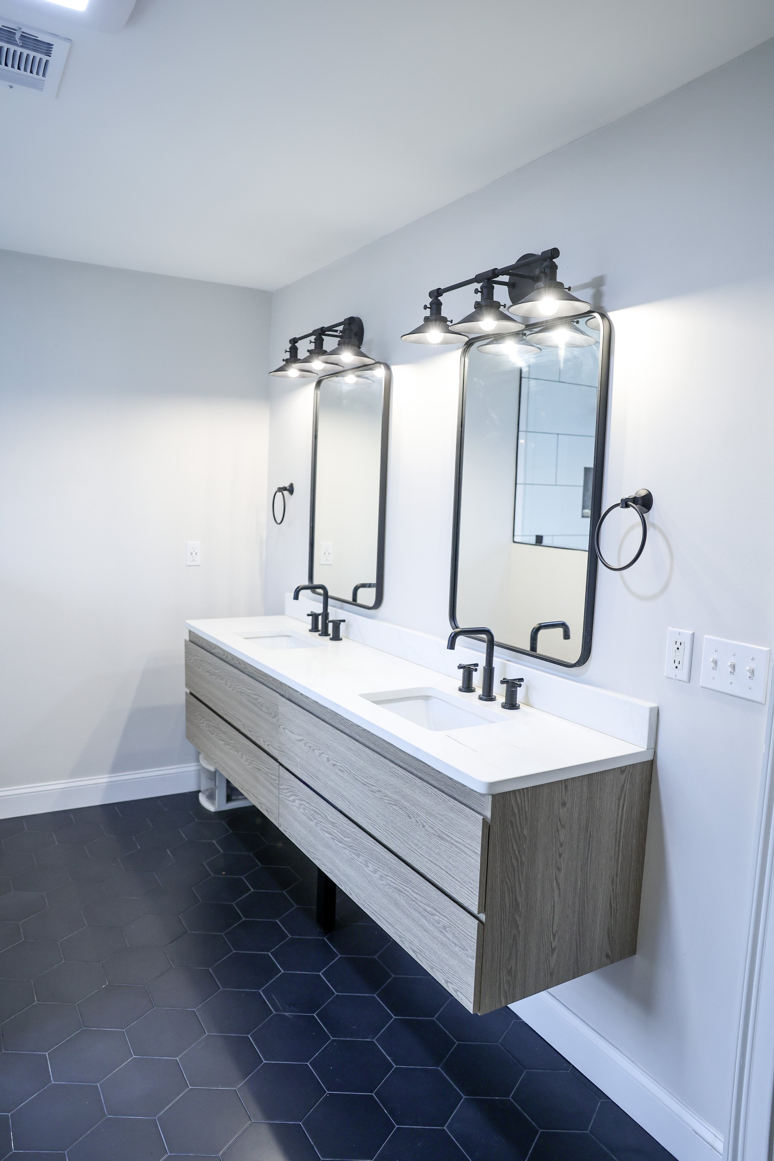 1Source Roofing & Construction Bathroom Sink Remodel in Georgia, Florida, Tennessee, Alabama, and more