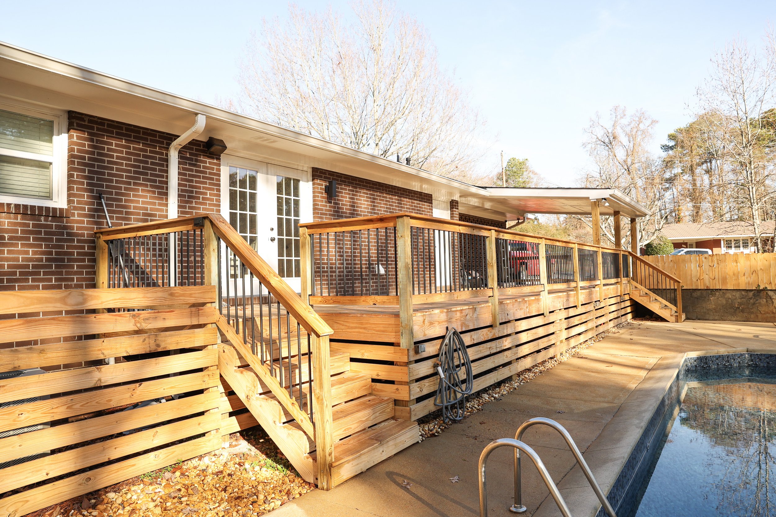 The Best Patio and Fence Builder Contractor in Georgia, Florida, Kentucky and more with 1Source Industries