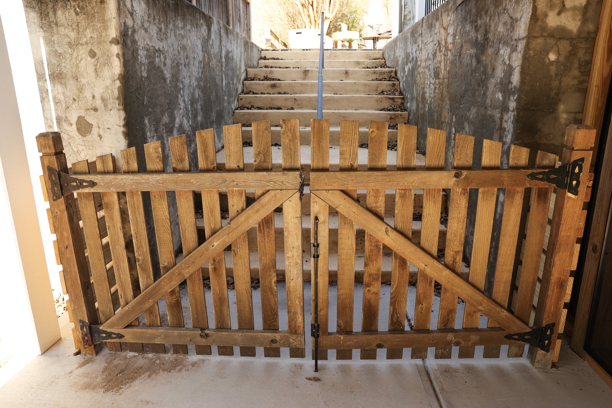 The Best Fence Builder Contractor in Georgia, Florida, Kentucky and more with 1Source Industries