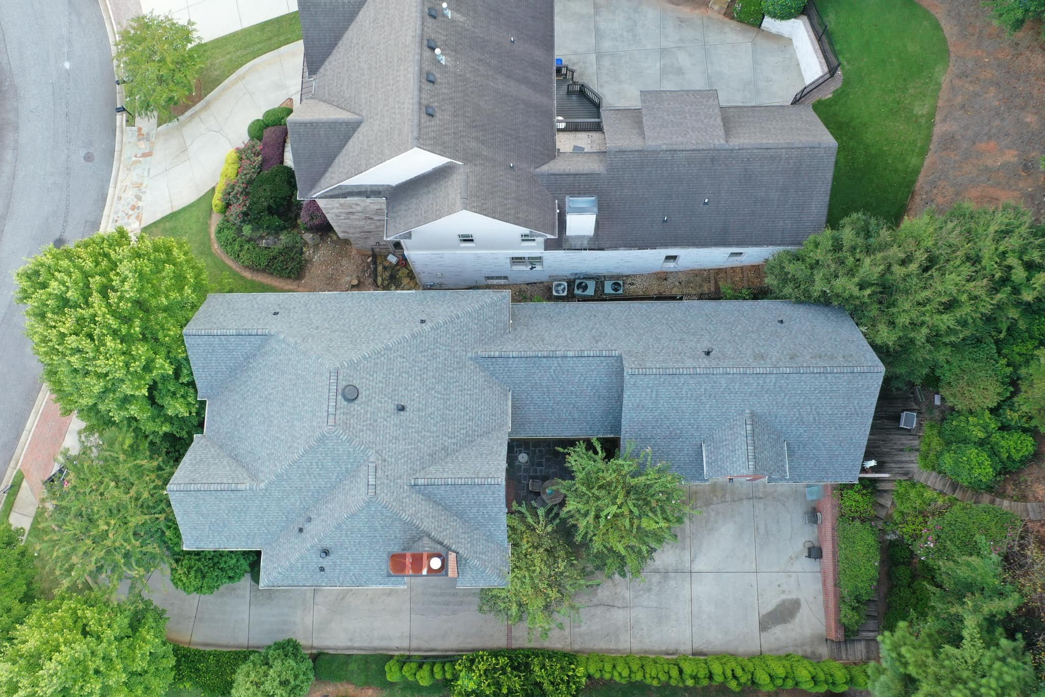 Insurance Roofing and roofer expert in Georgia, Alabama, Tennessee, and Florida with 1Source Industries