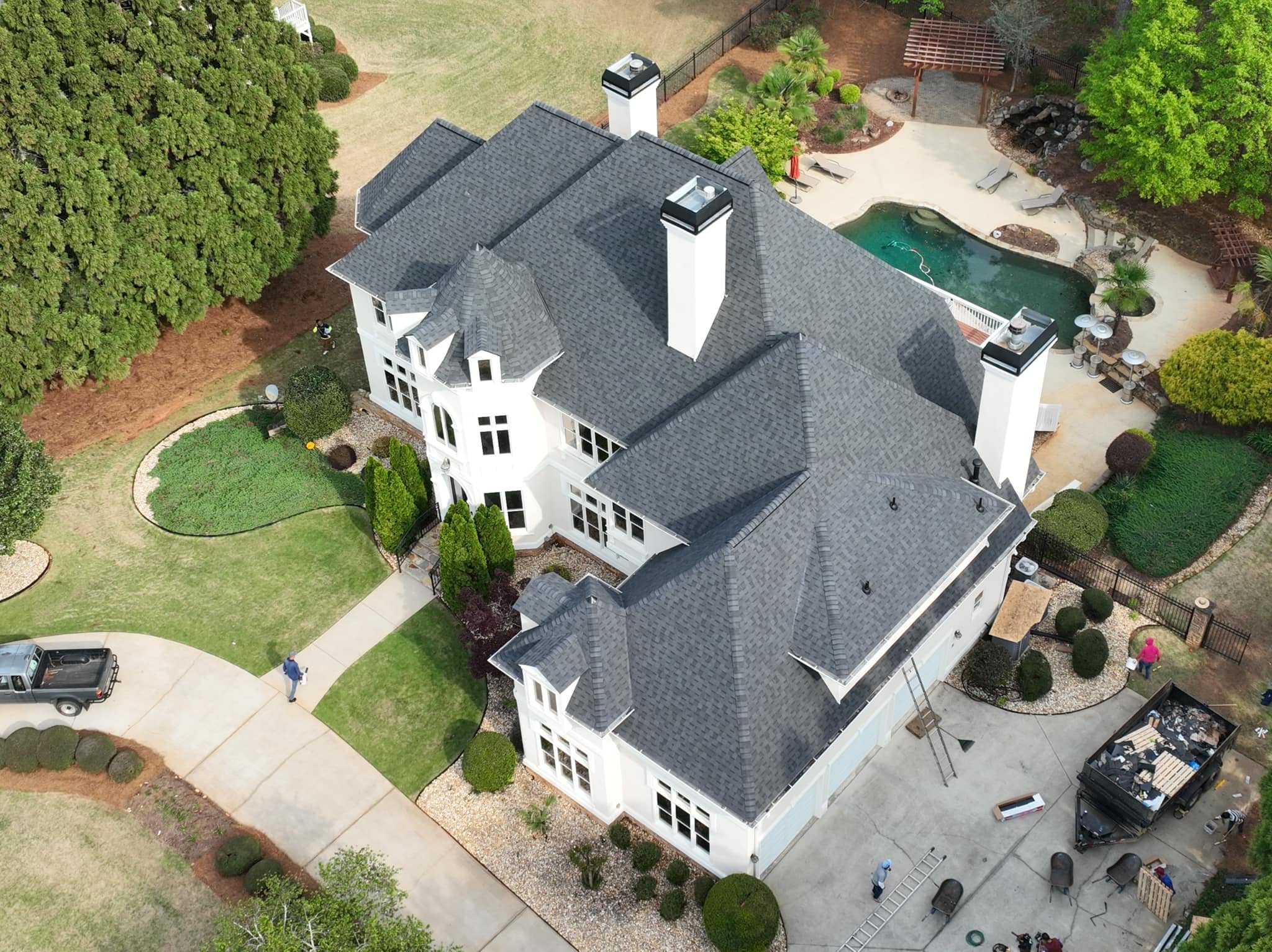 Roofing and roofer expert in Georgia, Alabama, Tennessee, and Florida with 1Source Industries