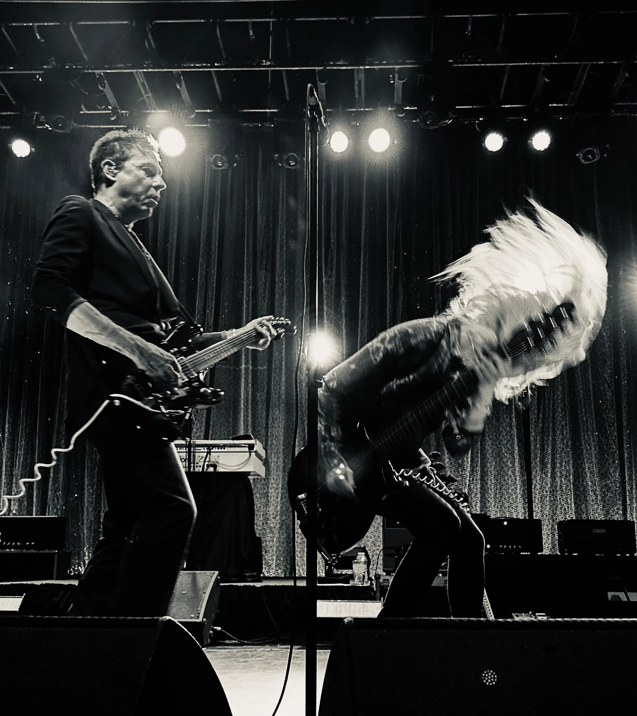 Jack White at The Metro |
Young the Giant at UIC |
Spoon Benders at The Metro |
The Black Keys at The Aragon |
Royal Blood at The Riviera |
SZA at Lollapalooza |
The Kills at The Vic |
Smashing Pumpkins at The Aragon