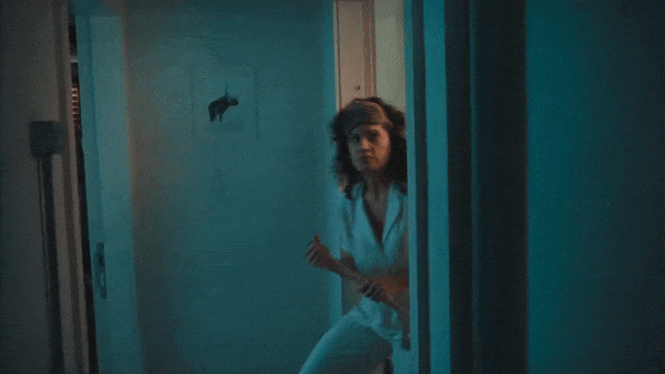 comedy-commercial-blowpipe-funny.gif
