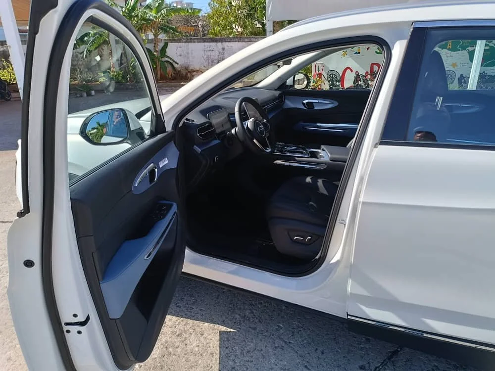 WhatsApp Image 2025-04-08 at 11.08.19 AM.jpeg