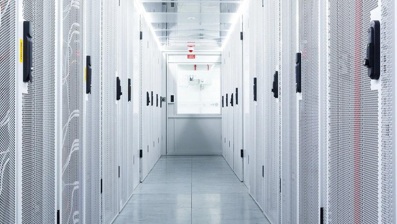 a computer server in the Data Centre at University College London (credit: Alejandro Walter Salinas Lopez)