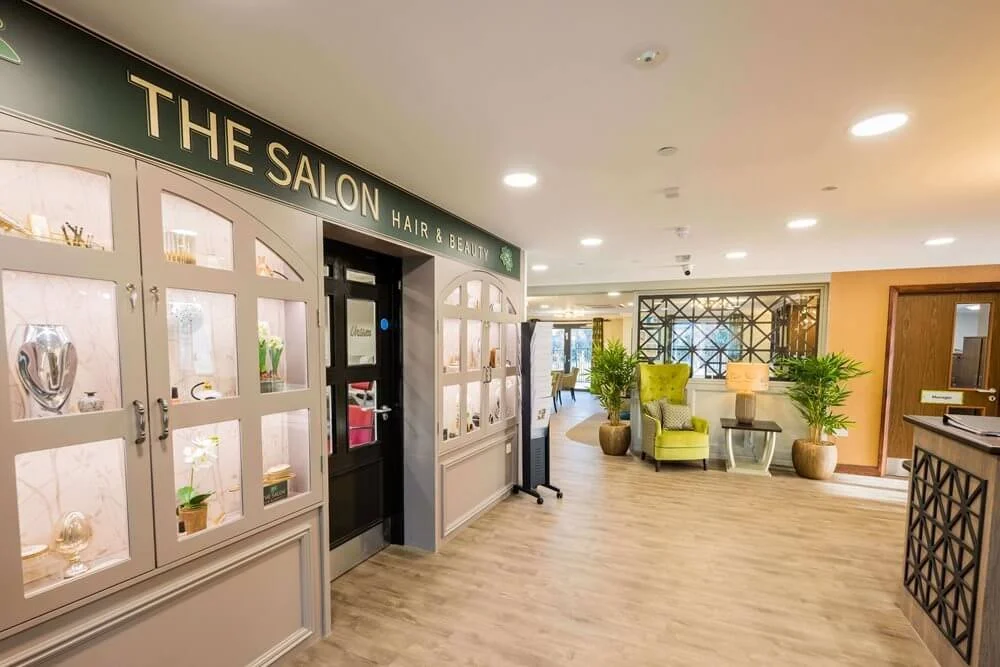 oxbow-manor-salon-1.jpg
