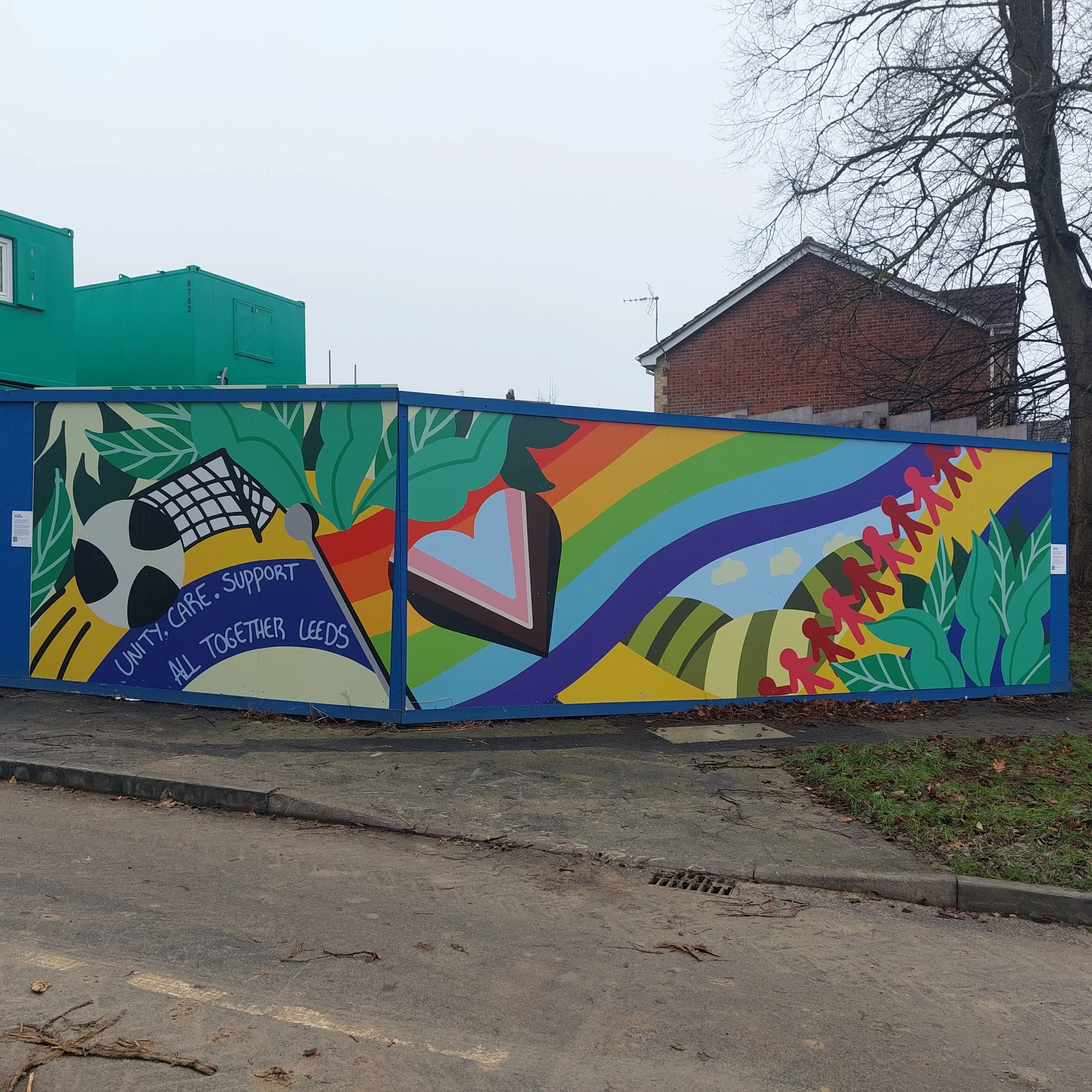 At Sugar Hill, we collaborated with Leeds Federated Housing Association to deliver a vibrant mural on the site hoarding, designed by Alice Needham-Pearmain in partnership with children from Windmill Youth Club, celebrating wellbeing, home and communi