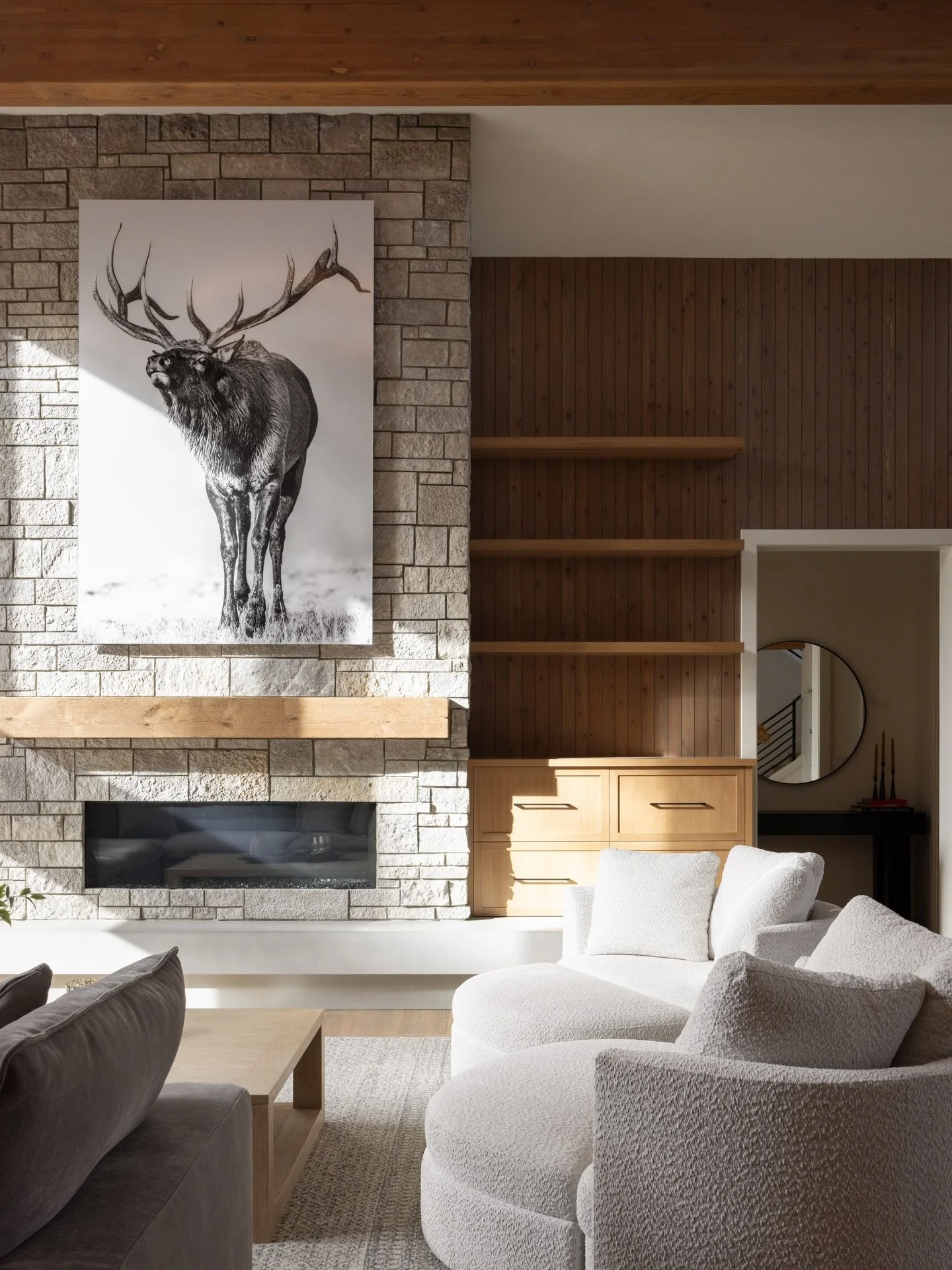 Morning light, doing its thing ✨