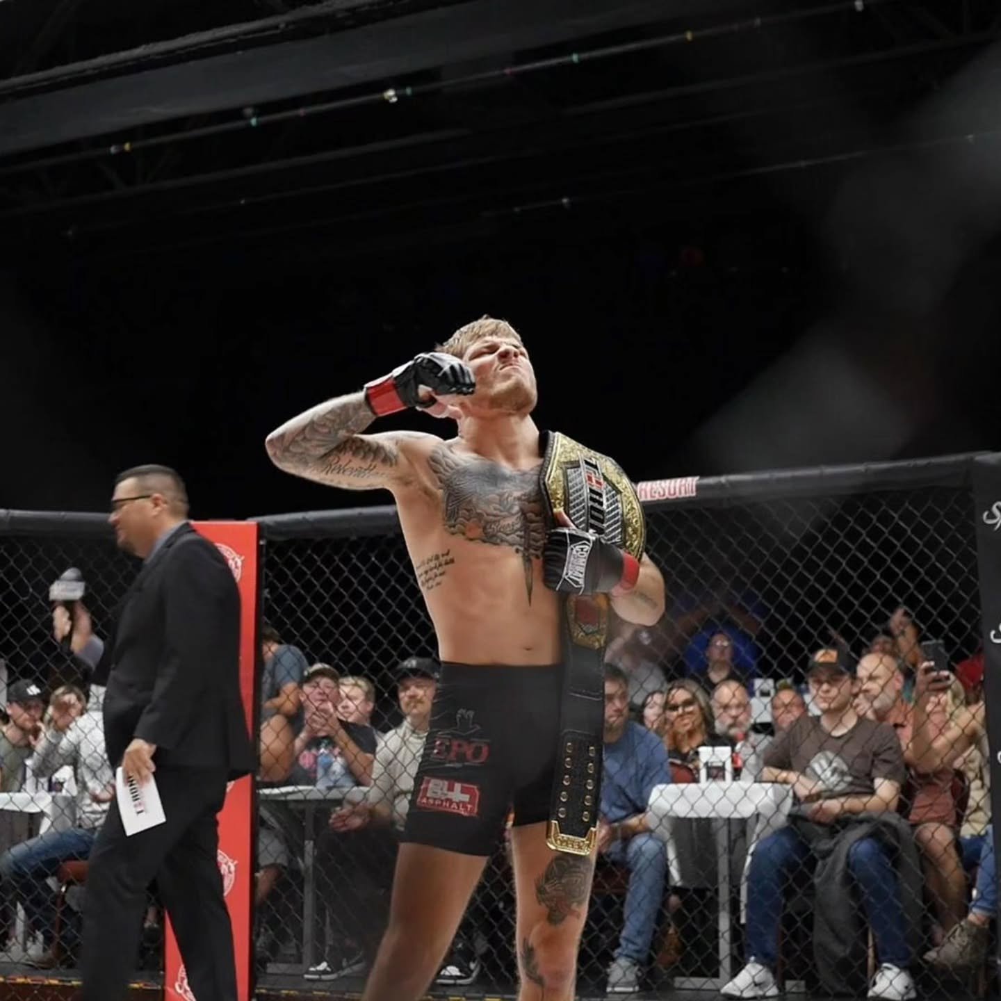 @landen_fishmma takes the flyweight belt via Kimura submission in round 2. 
Welcome to the professionals!! 🫡🏆👑💯📈

Landen is one of the best amateur prospects i have ever seen and its dope to see him enter the pro's. 

Wishing you the best g! KEE