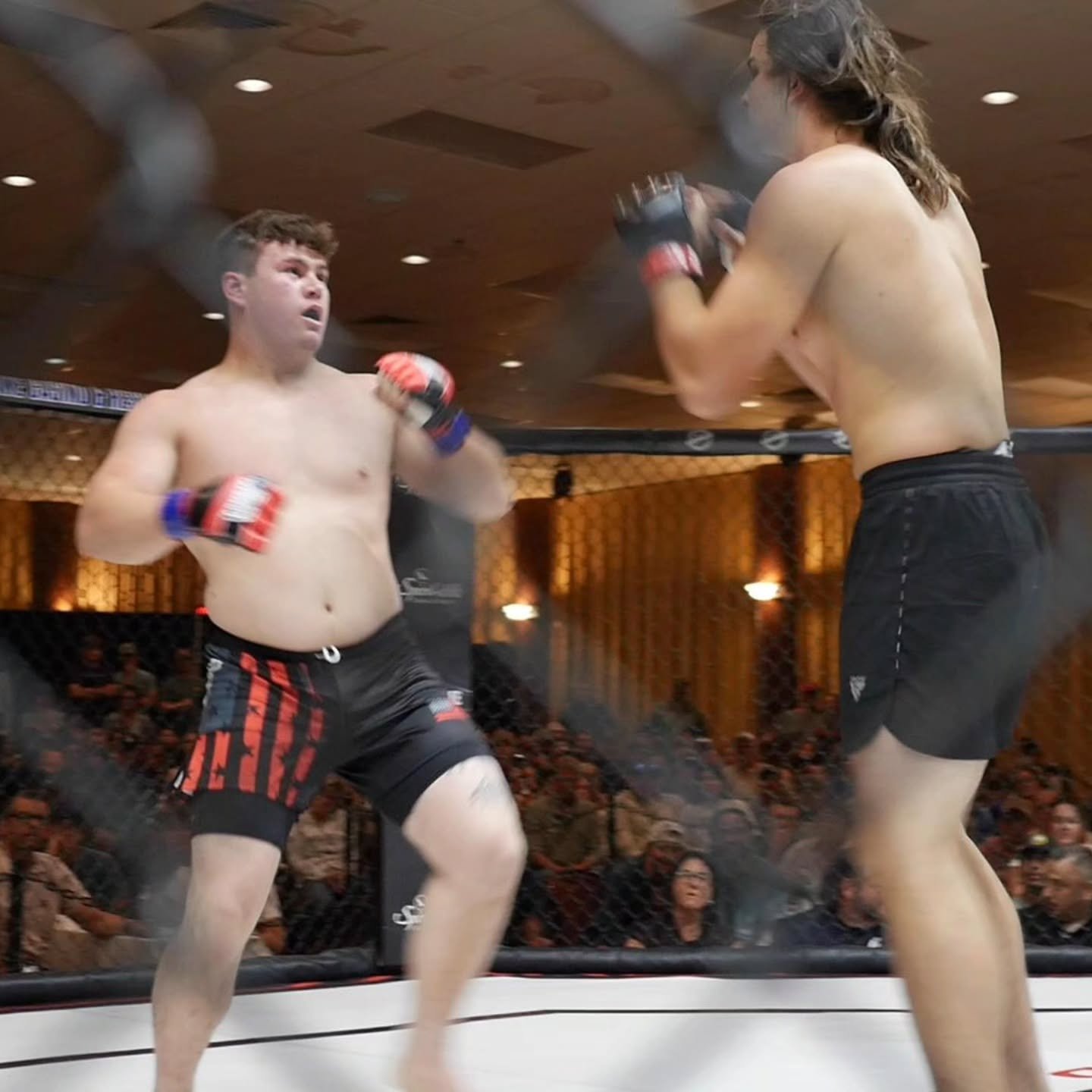 Swipe for KO ➡️ 
@carter.engebretson with a KO/TKO in round 1! (August 9th, full fight on my YouTube link in bio) 

#fightlife #fighter #mma #fight #fights #thronemma