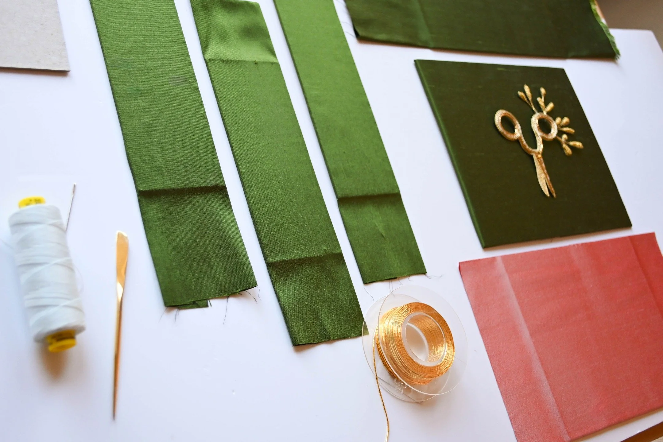 Prototyping a new course is one of the most exciting moments of my work !
It&rsquo;s a mix of experimentation, testing, and patience. Several versions are created until I find the right balance between pedagogic design and esthetic design.
This littl
