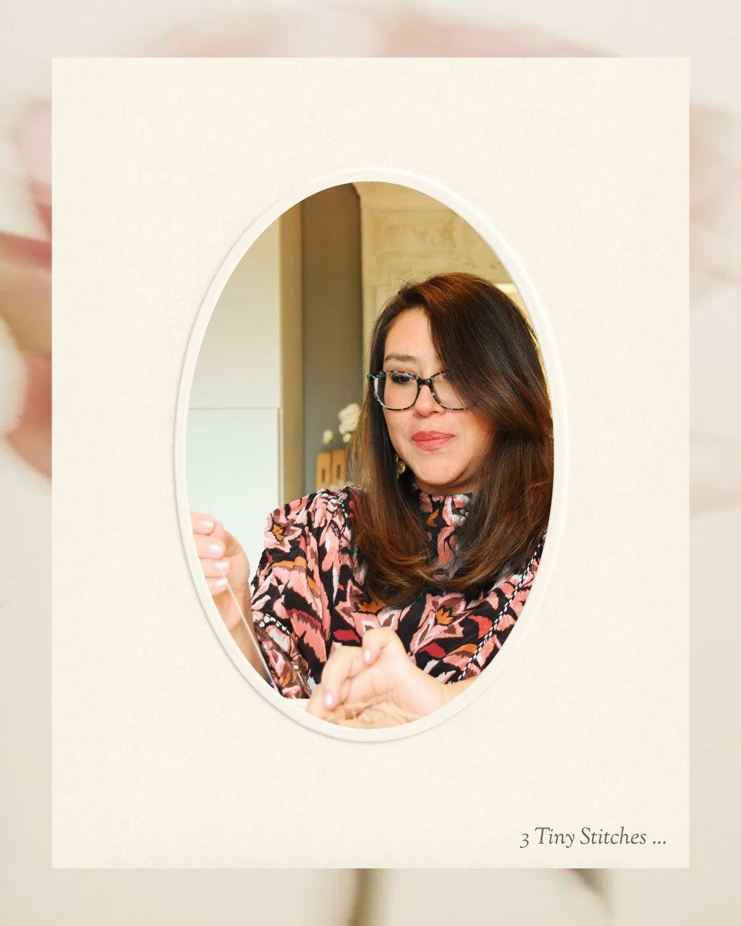 { 3 petits points }
En pr&eacute;paration des Journ&eacute;es Europ&eacute;ennes des M&eacute;tiers d&rsquo;Art,
je partage mon univers.
Merci Arno pour cette interview :)
/
{ 3 tiny stitches }
In preparation for the European Days of Arts &amp; Craft