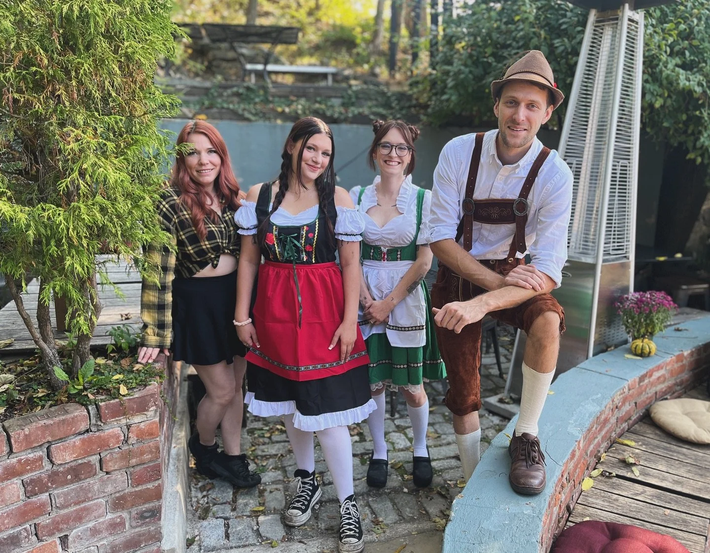 🇩🇪🍻🍂Oktoberfest is here!!! 🍂🍻🇩🇪