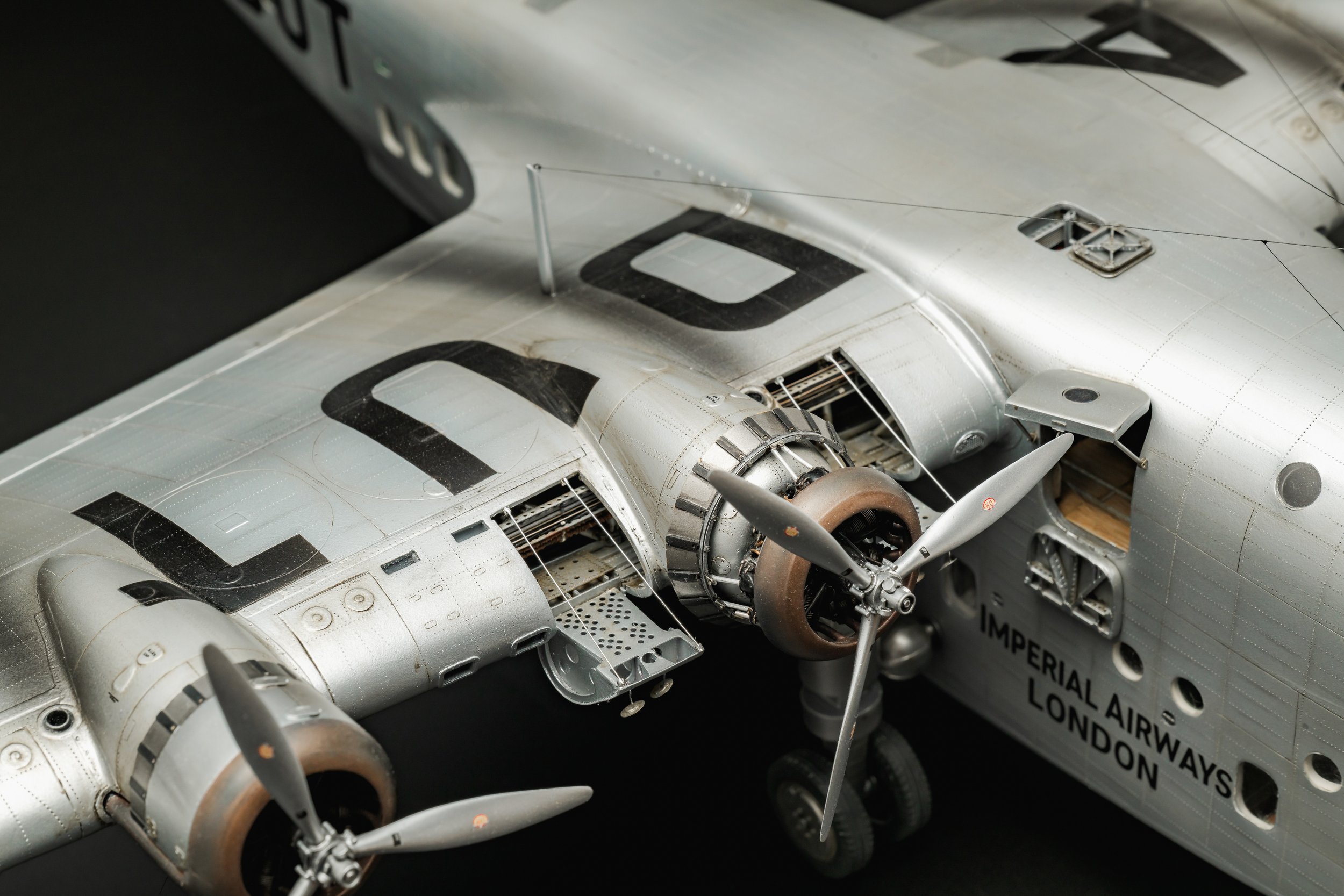 Short Empire flying boat model right inboard engine and maintenance platforms