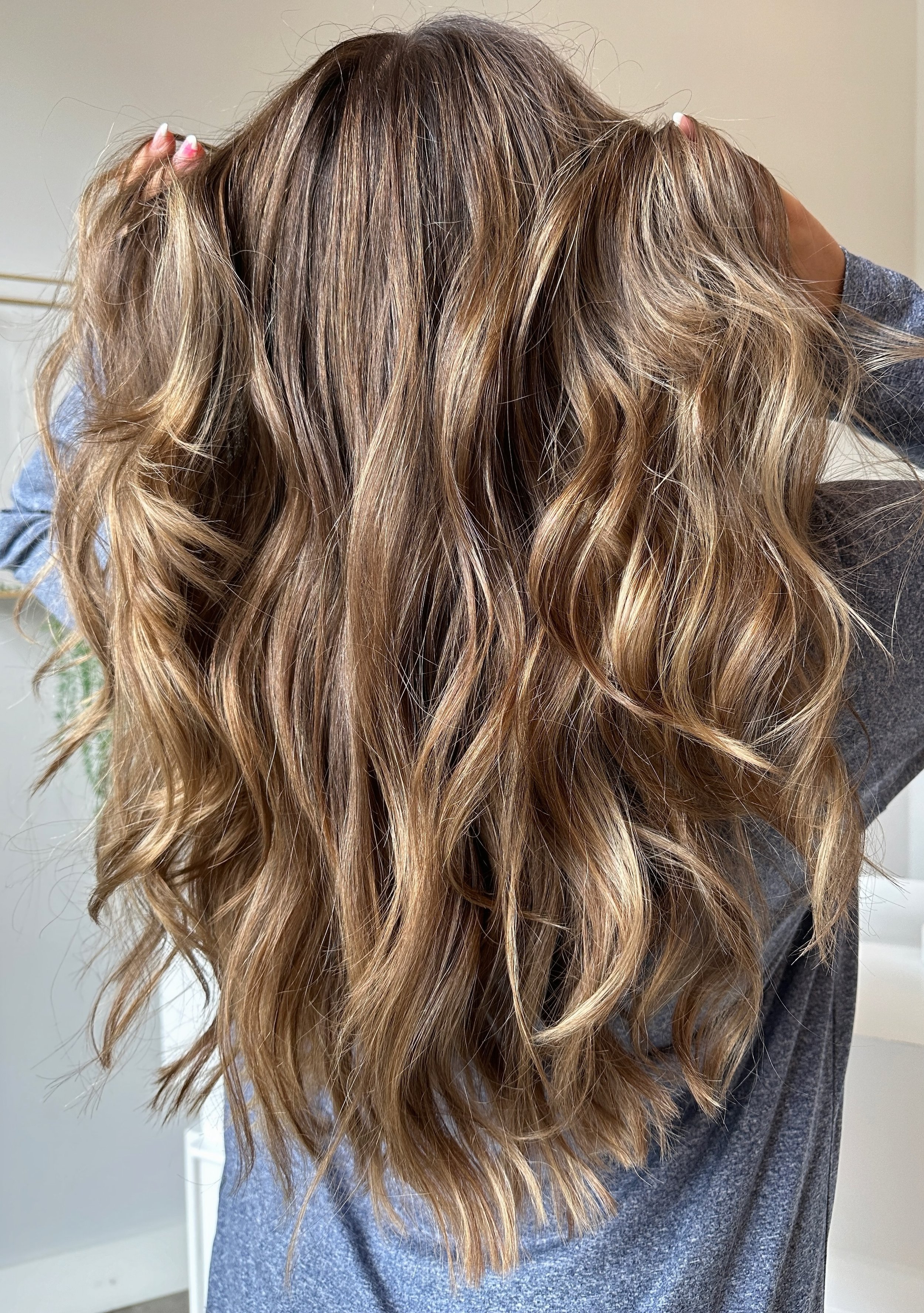 Facetune_16-11-2024-08-44-29.jpg