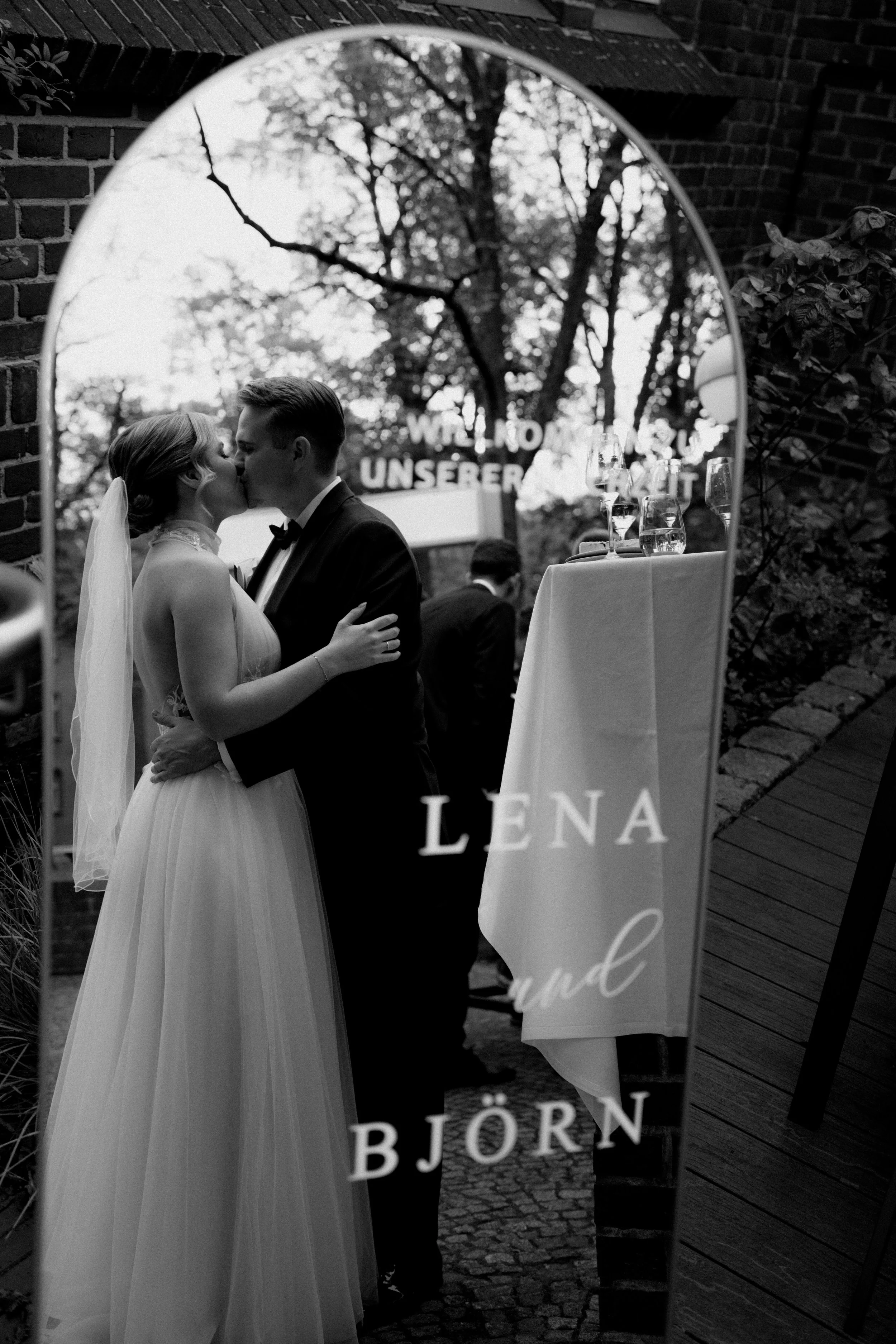 wedding-portfolio-berlin_lena_bjorn-86c7523b42d5bca84209bf6253ccc7b8.jpg