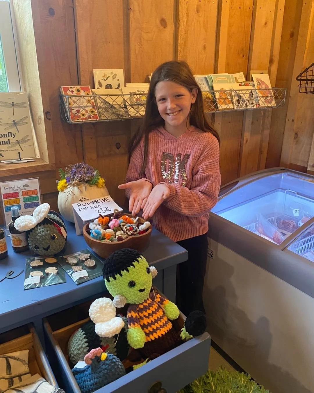 Our mini entrepreneur 5th grade neighbor, “A”(keeping her name short for privacy) wanted to sell her pipe cleaner pumpkins at the stand. If you want to make a kid’s day and buy one of her 25 cent mini pipe cleaner pumpkins to sit on
