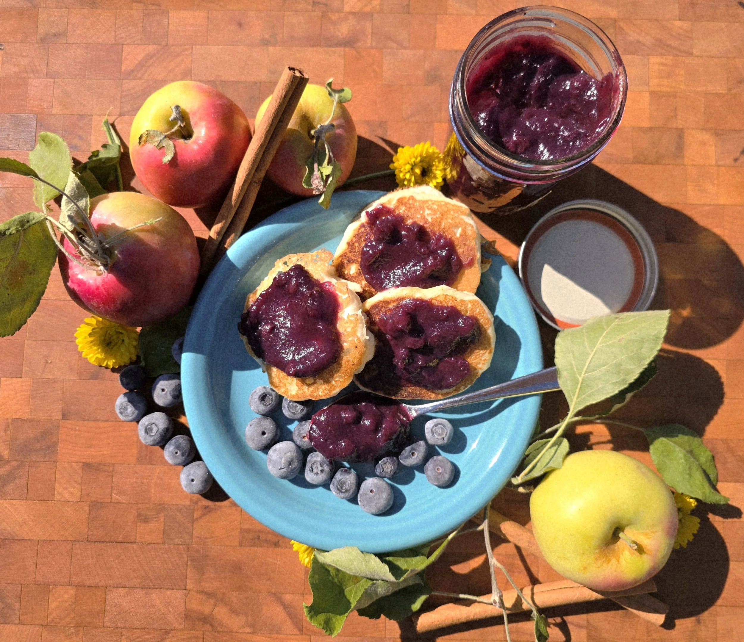apple blueberry spread 2.jpg