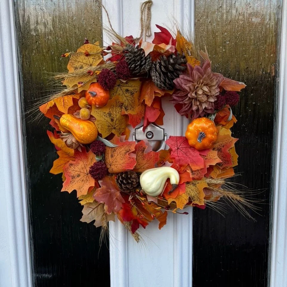 Cheeky little wreath for autumn #autumnvibes🍁 #wreath #homedecor #derbyshire