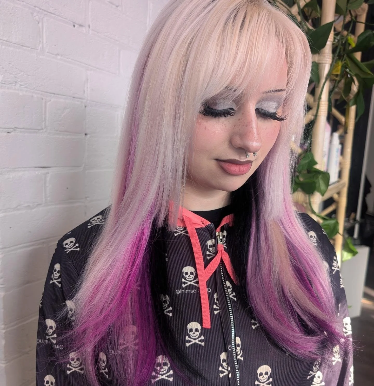 The return of the alt-baddie
We don&rsquo;t ask people to fit a mold here.
We just ask that the work is good and the energy isn&rsquo;t weird.
Everything else? Bring it.

Pink and black by @manegirllyndsay