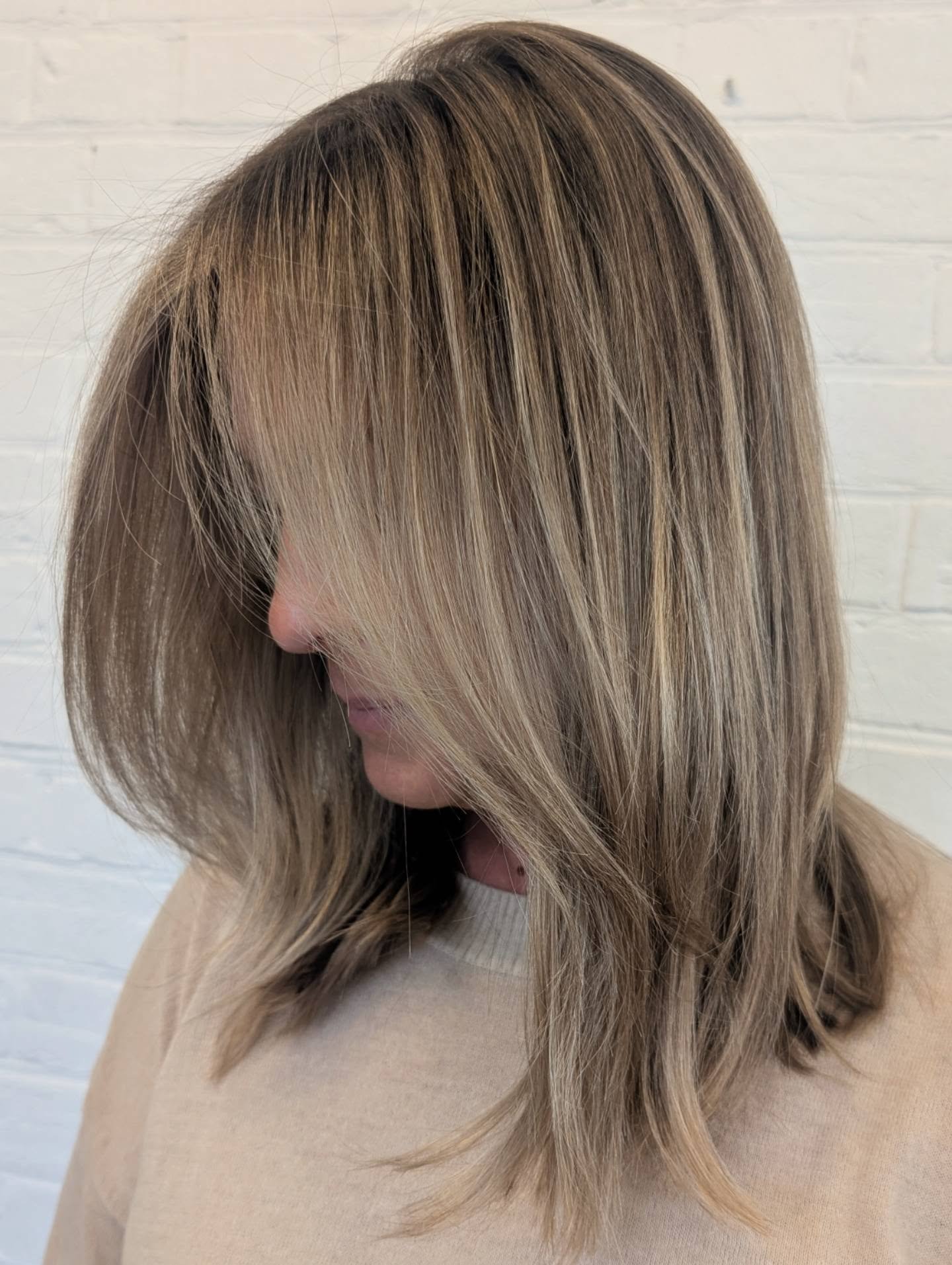 Blending isn&rsquo;t just technique &mdash; it&rsquo;s hours and hours of education, it's knowing placement, and knowing your clients needs.
Most people focus on how light they can go.
I focus on where it should live.
Knowing where to place brightnes