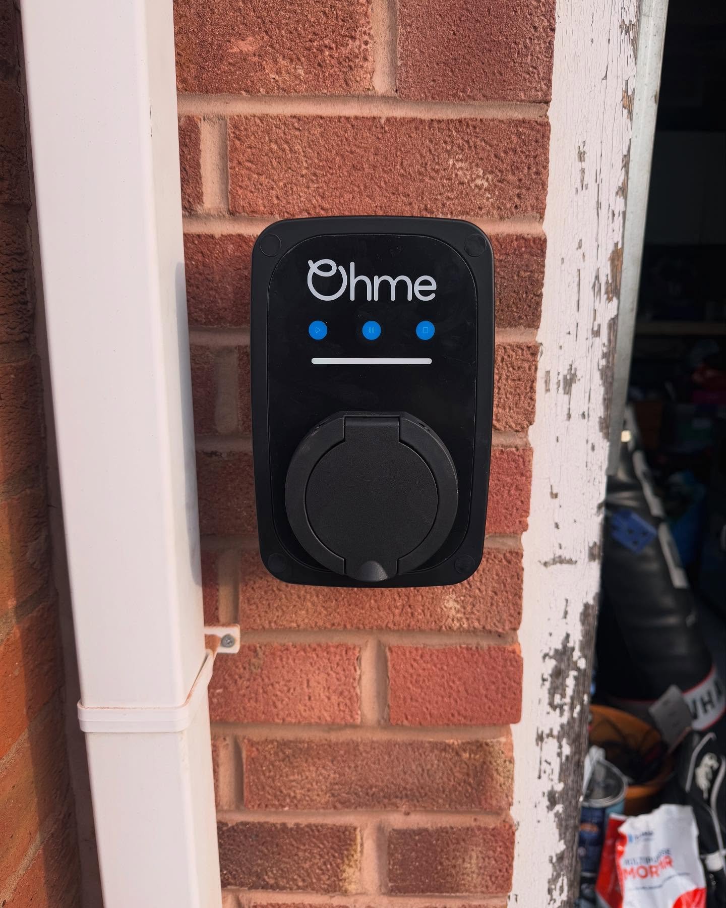 ⚡ Another Successful Installation! ⚡

We&rsquo;ve just installed this sleek and efficient EV charger for one of our customers, helping them power their electric vehicle from the comfort of their home. 🚗🔌

Switching to an EV is a step toward a clean