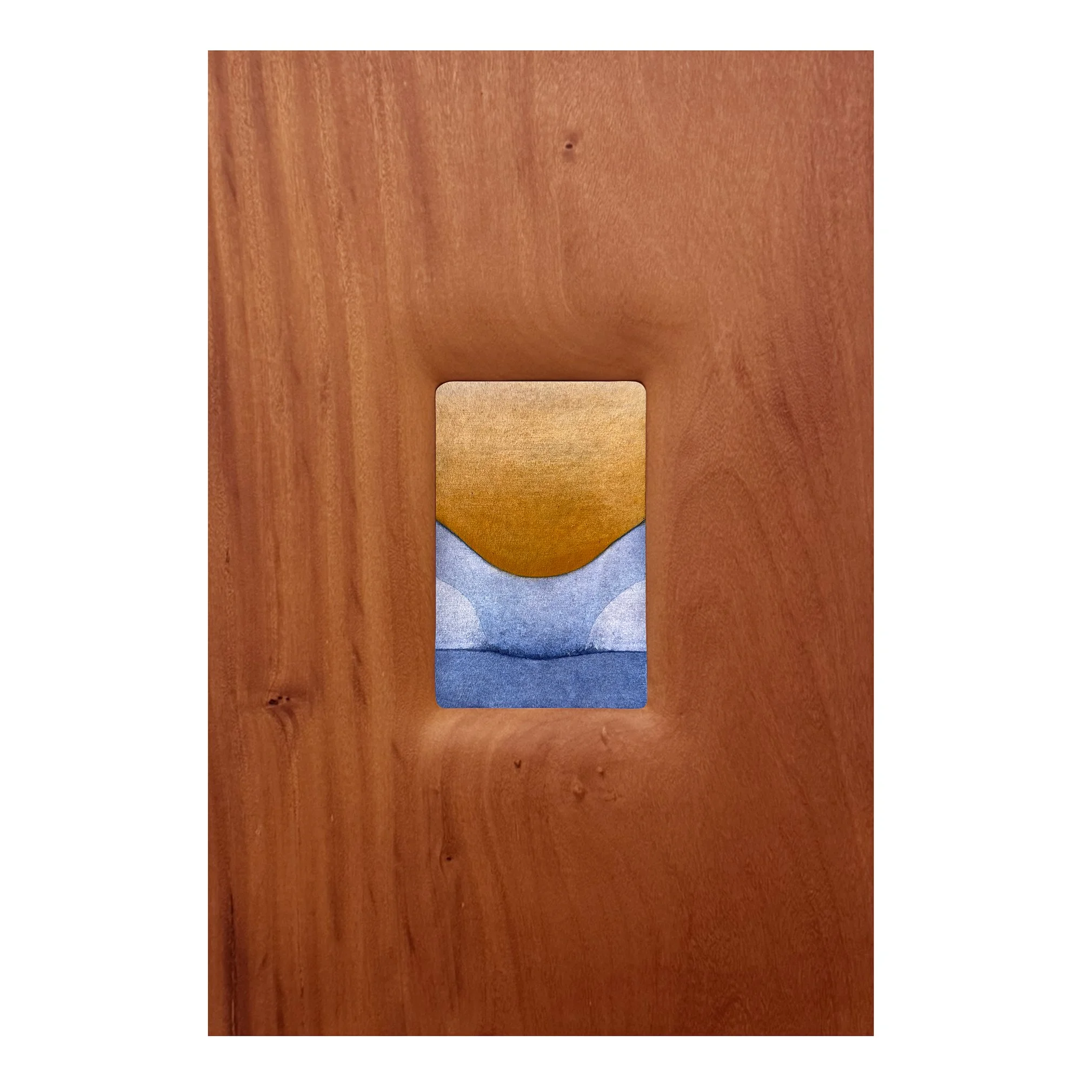 CICLOS 02, 2025.
Aquarela sobre papel e madeira esculpida. 27 x 40 cm.