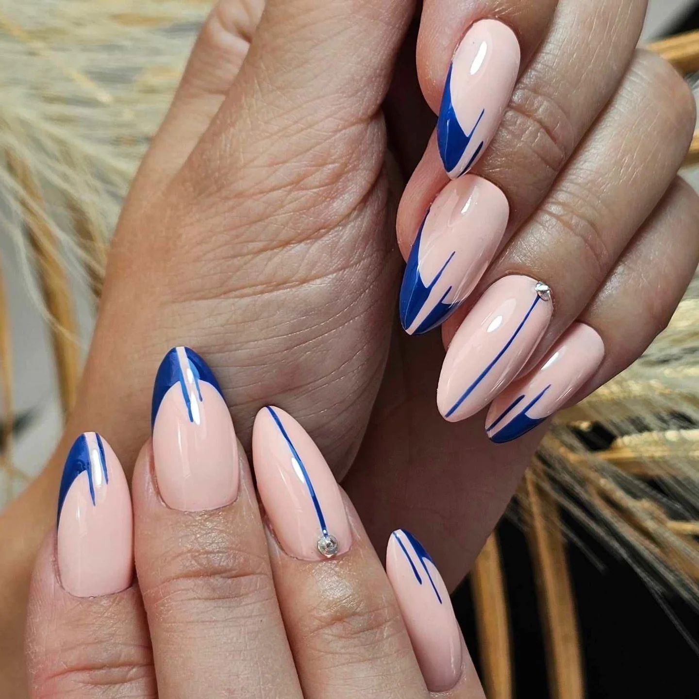 @vanilla_nails_by_koziol 💙