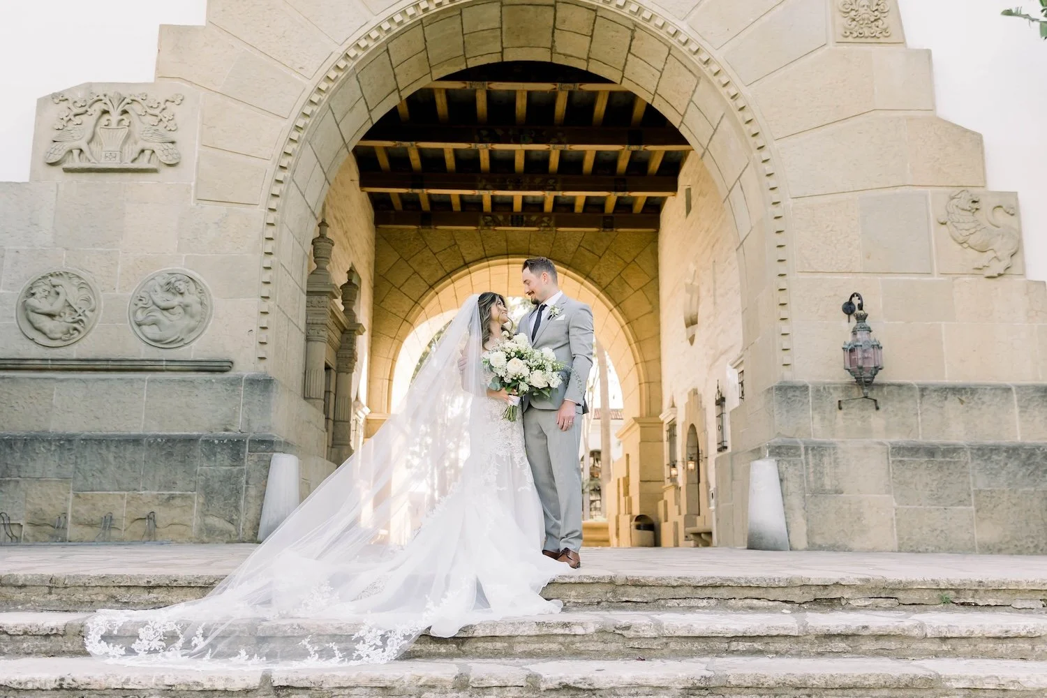 santa-barbara-courthouse-wedding-main-arch.jpg