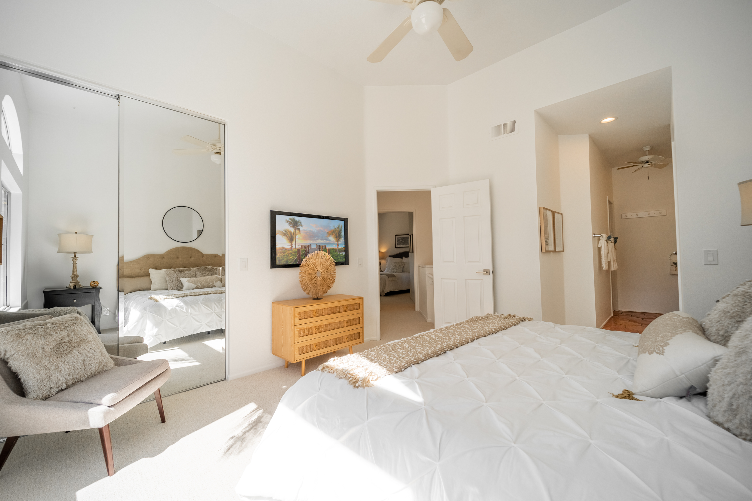 LN - master bed-bath-5.png