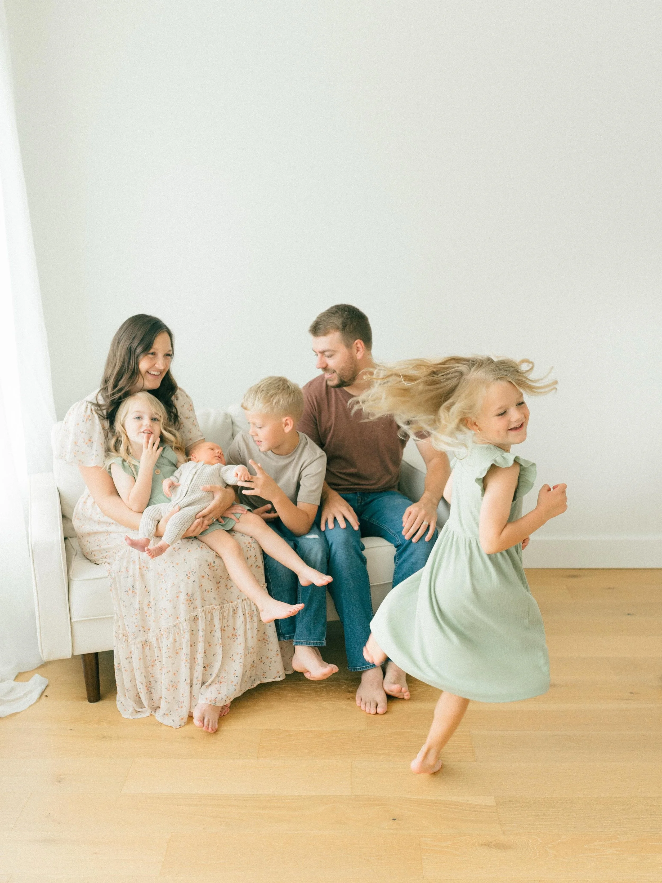 I have photographed this beautiful family for the last three years now, and goodness getting to know them has been a true blessing. 🥹 There is so much joy, love, and excitement in these photos that I could never create myself. 🤍 Welcome to the worl