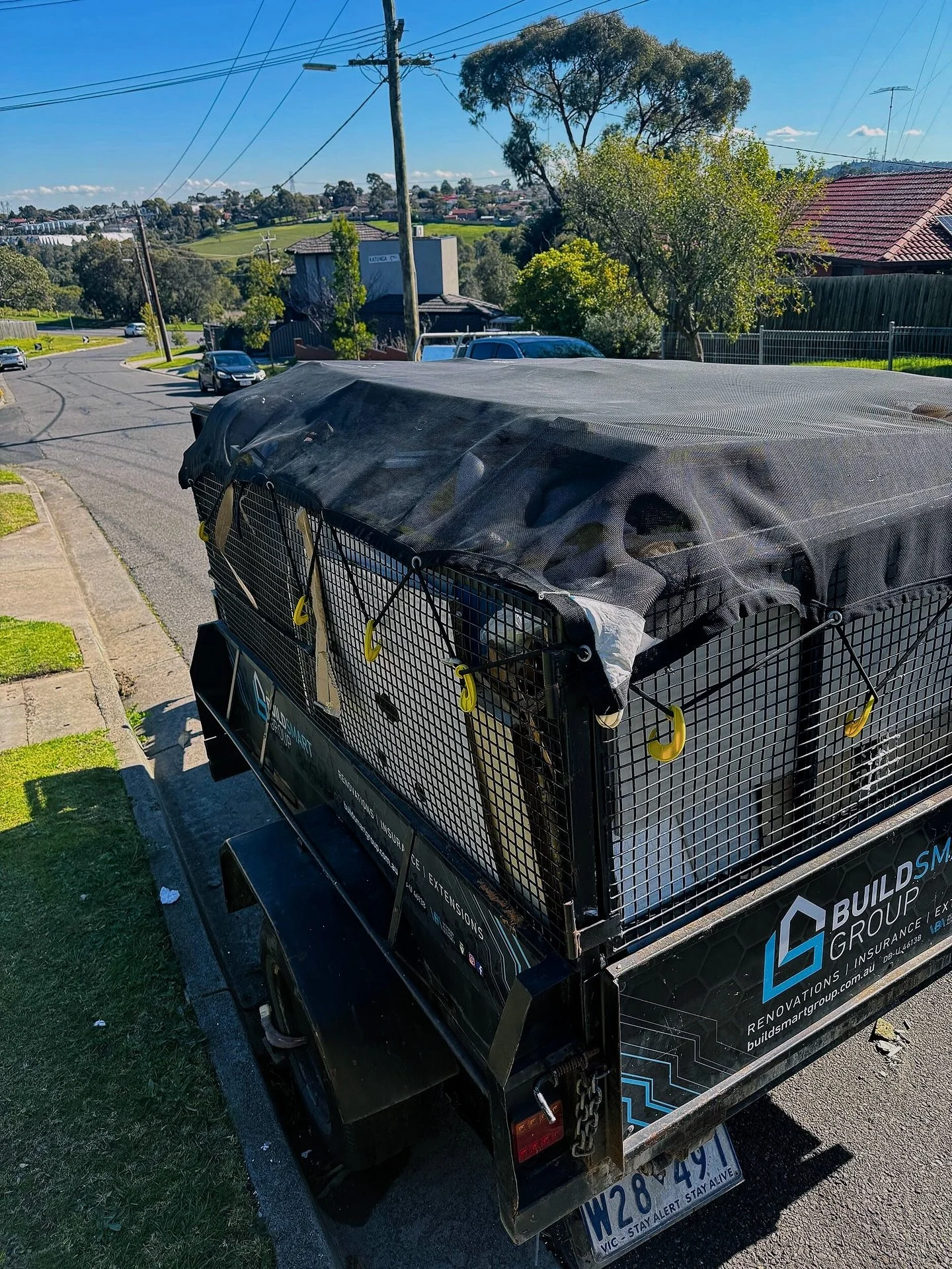 Wrapping up another project today 🙌 Time to load up and get ready for the next one!

#BuildSmartGroup #HappyClients #RenovationsDoneRight