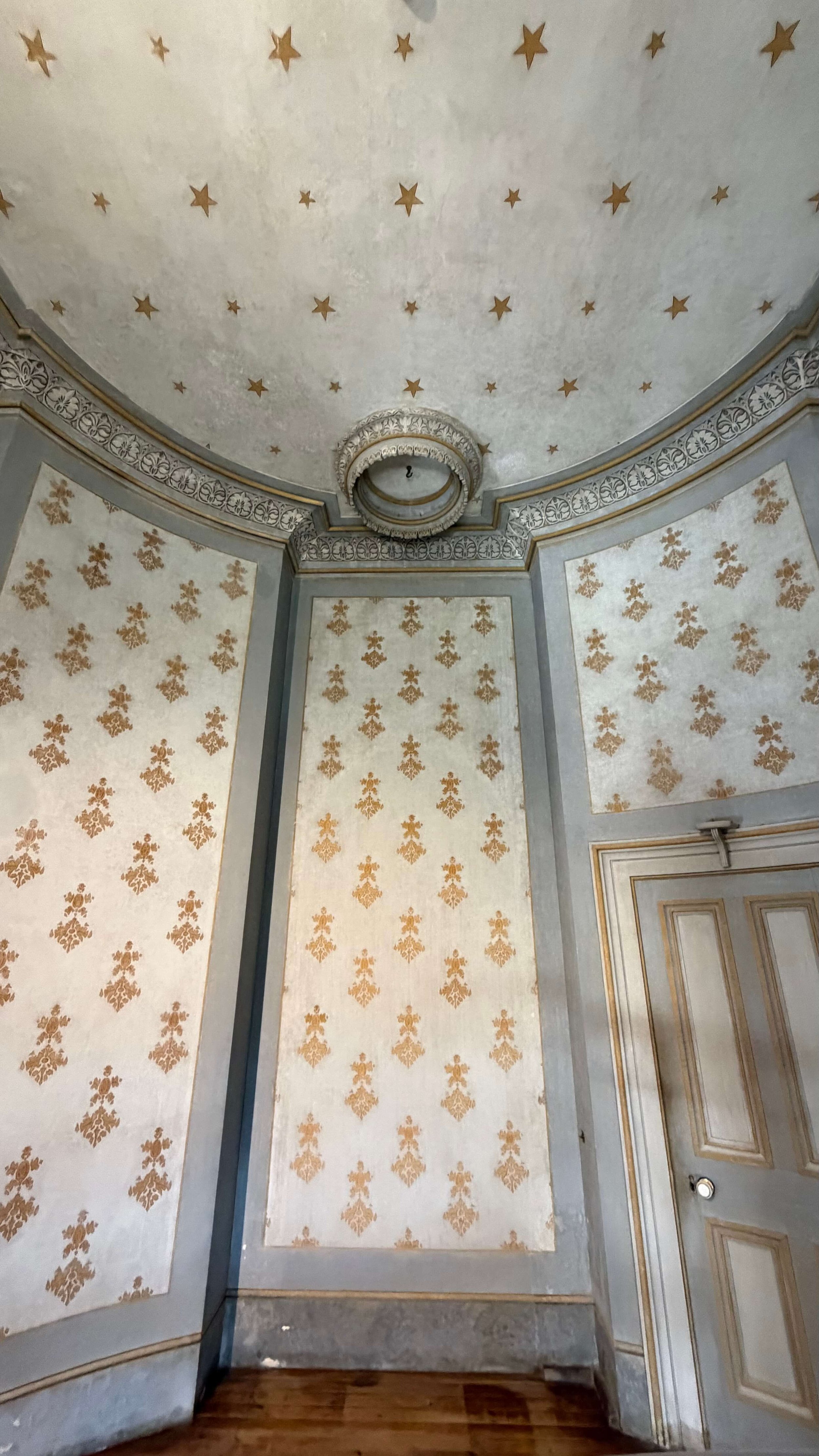 Queluz Palace 7 Sintra Portugal.jpg