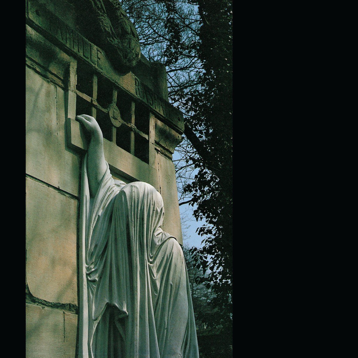 DEAD CAN DANCE - WITHIN THE REALM OF THE DYING SUN