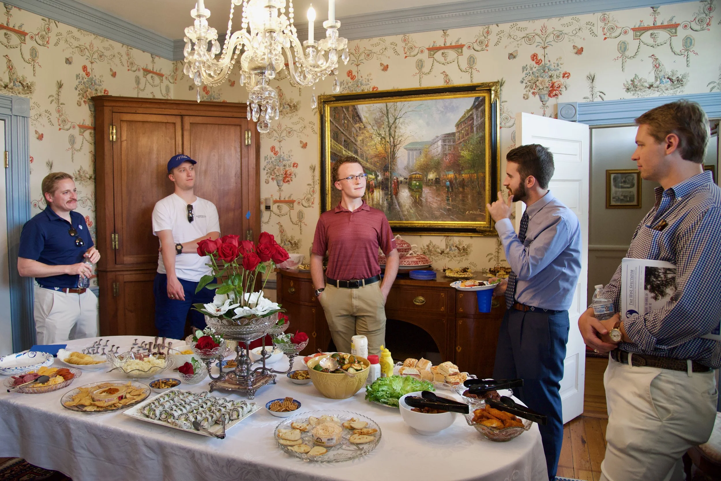 Alumni and Students Converse in the Dining Room