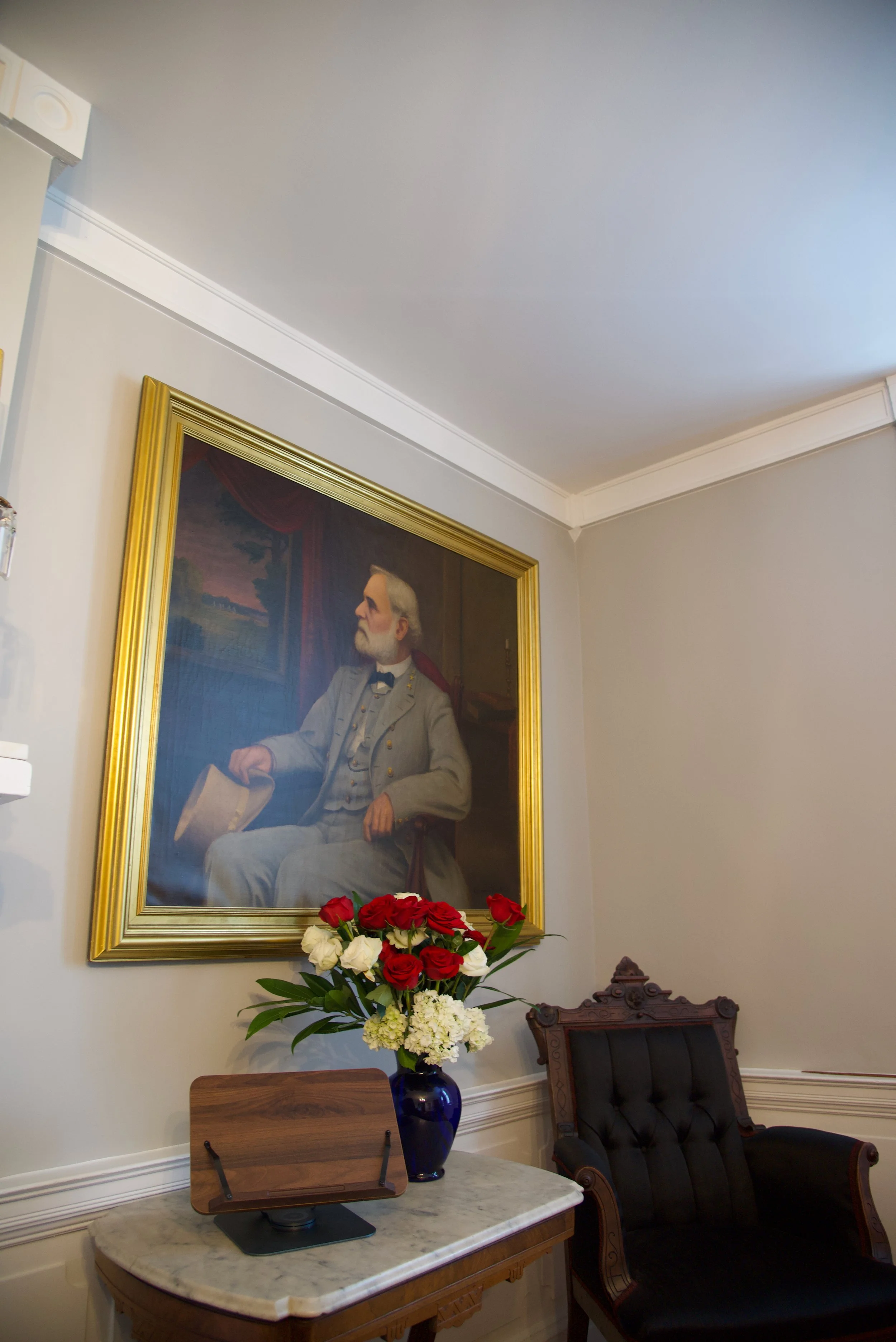 Hankins' Lee (c.1941) Watches Over the Lee Parlor
