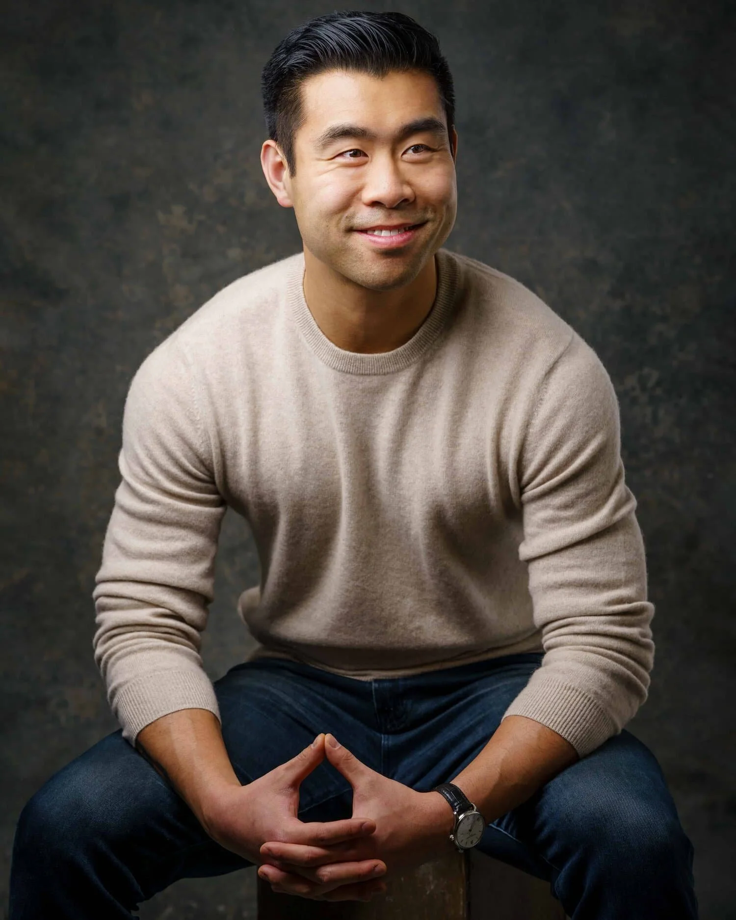 Headshots for Professionals in Vancouver with Alan He