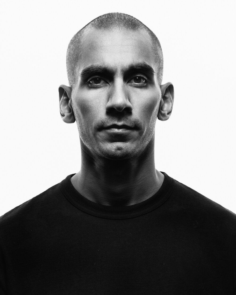 Headshots-with-Ben-Samaroo-15860-BW-CROP.jpg