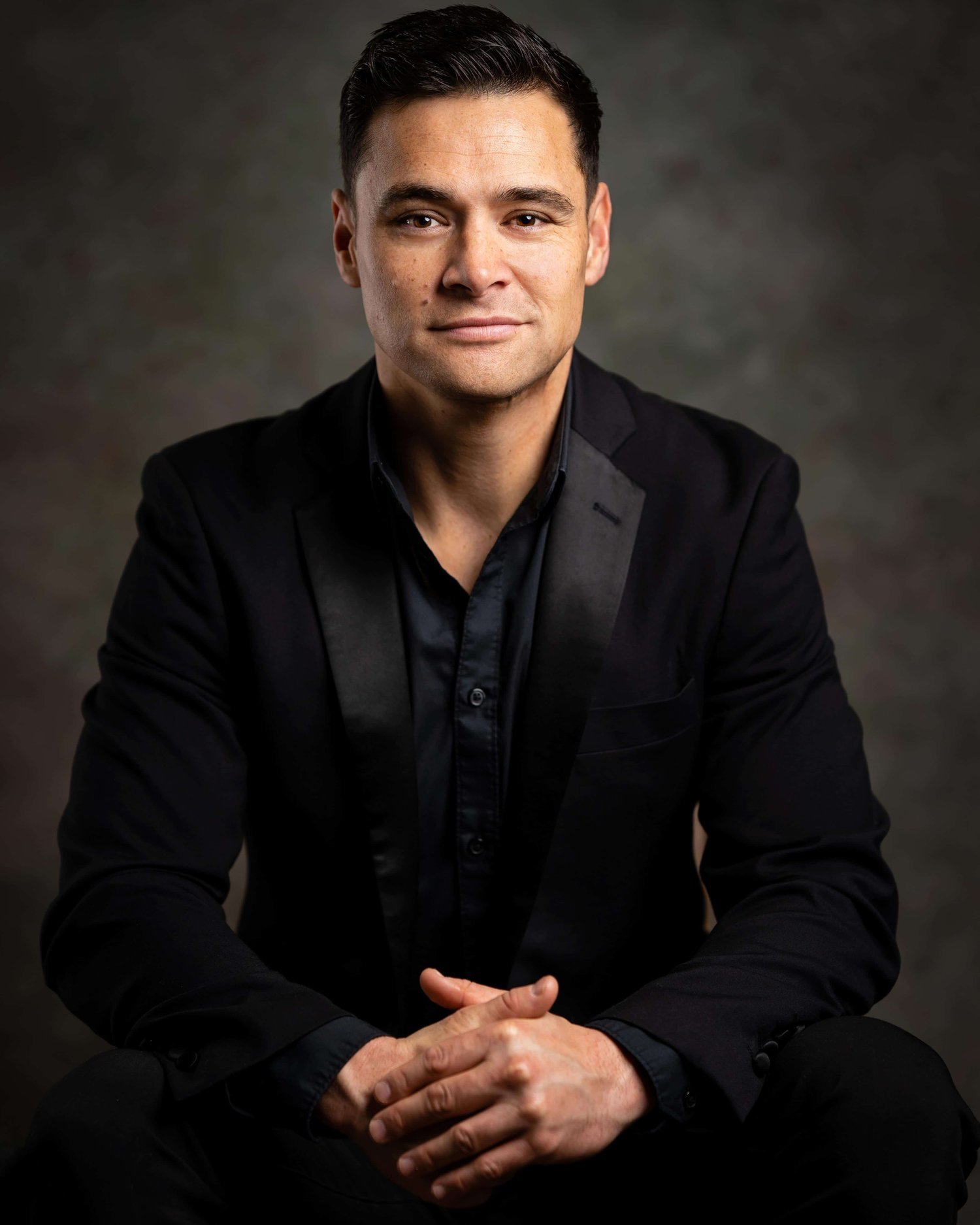 Headshots-with-Tai-Kuru-5898.jpg