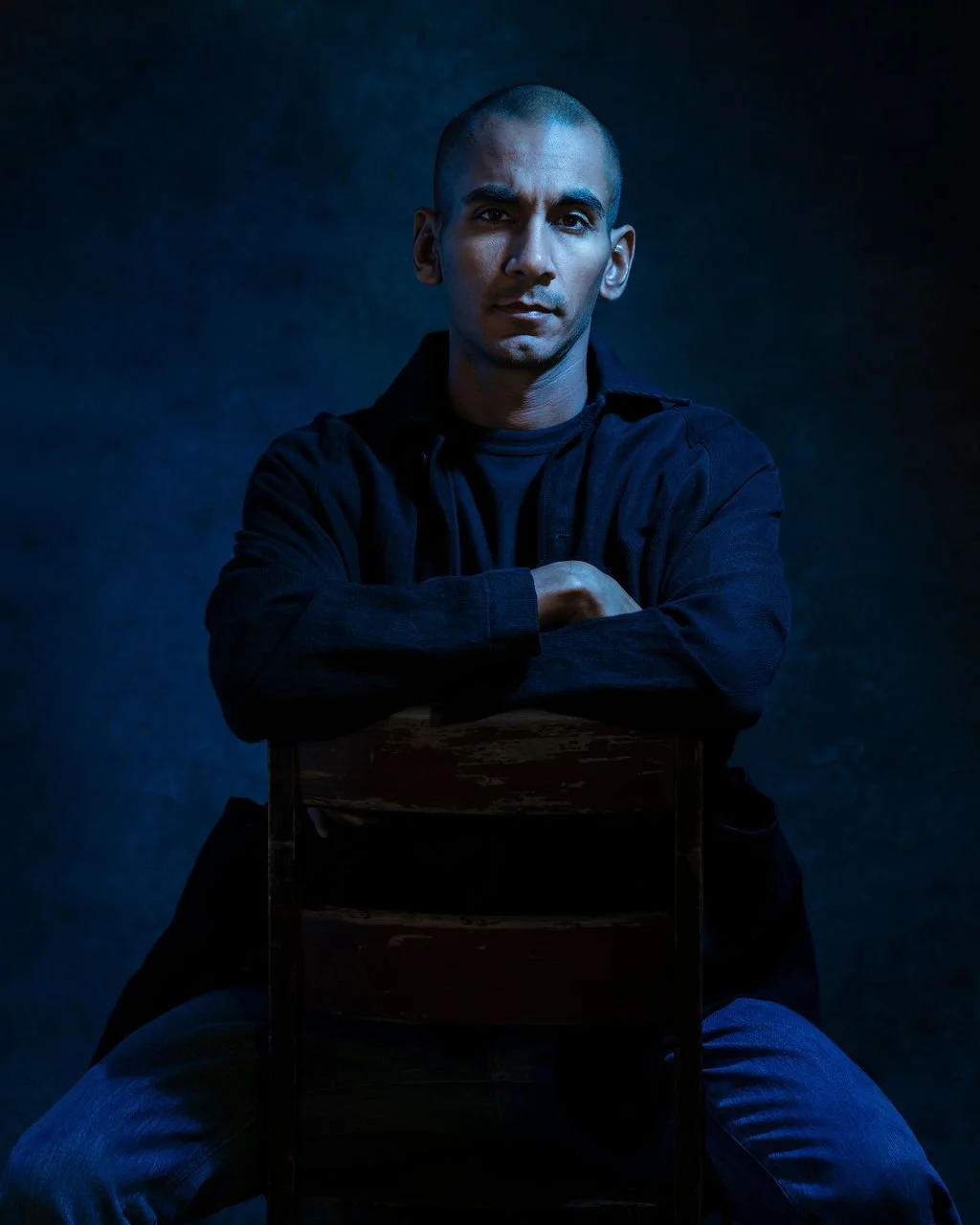 HeadshotswithBenSamaroo-15634brighter (1).jpg