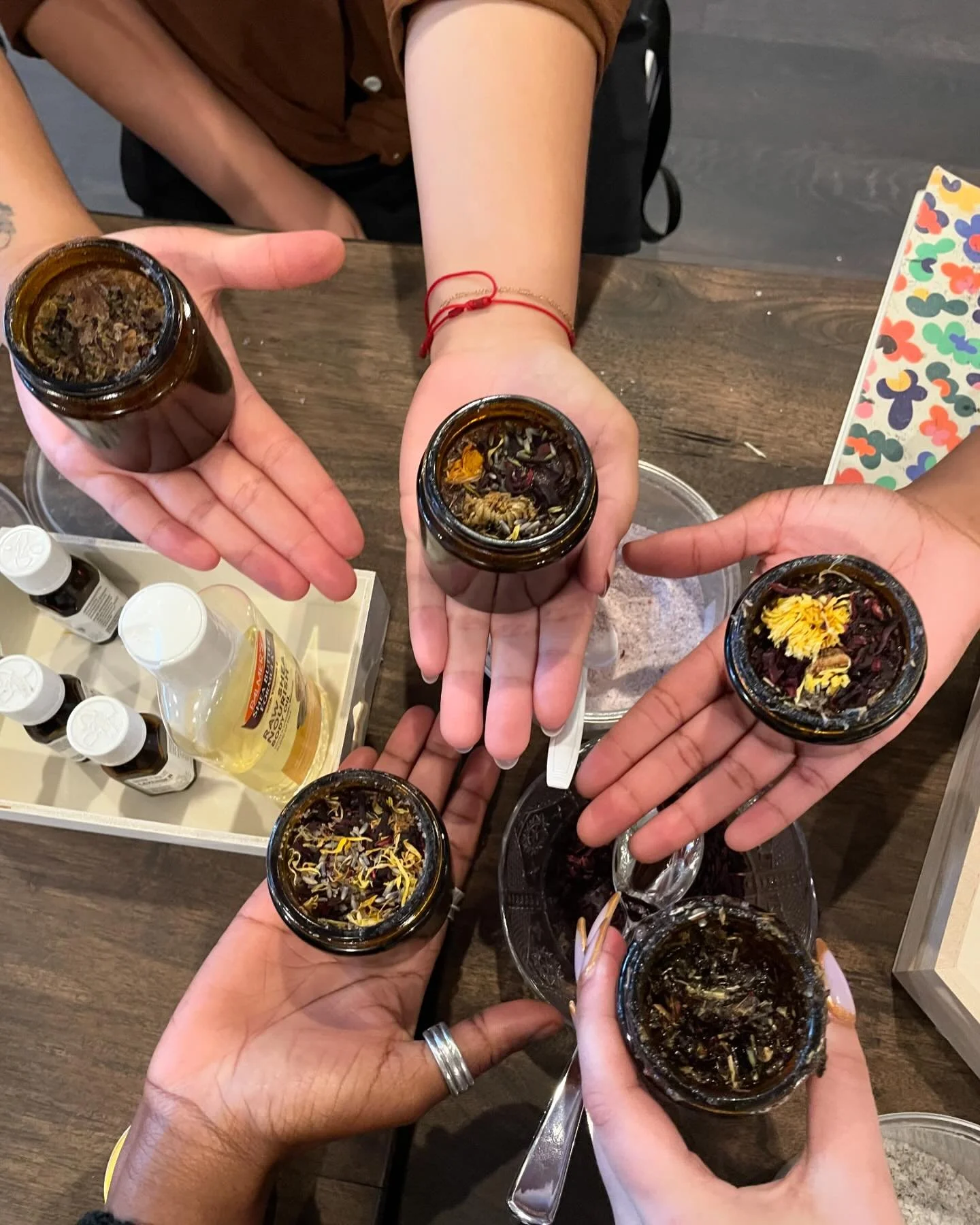 reflecting on the workshops we&rsquo;ve hosted this year and what a pleasure it is to co-learn w you all 💓should we do one more workshop before the year ends 👀?
.
.
.
.
.
.
#chicagoevents #chicagoworkshops #wombhealing #wombwisdom #wombwellness