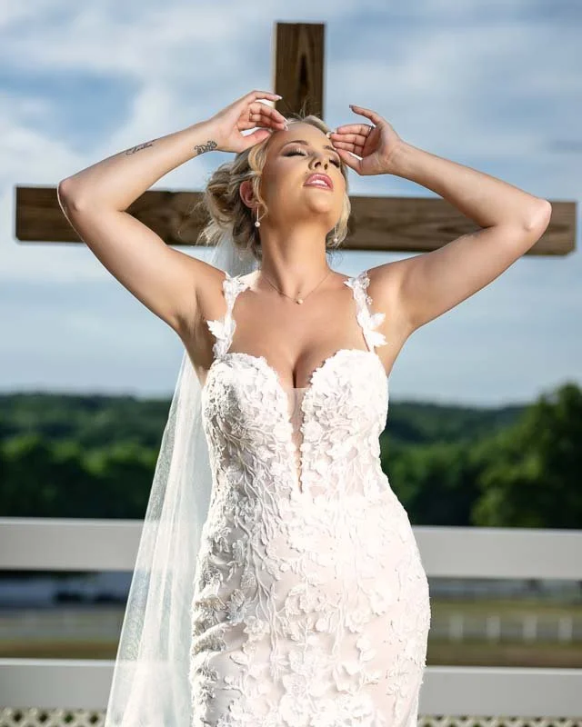 Bride photographed at a Columbia, SC wedding by VYZION Photography.
