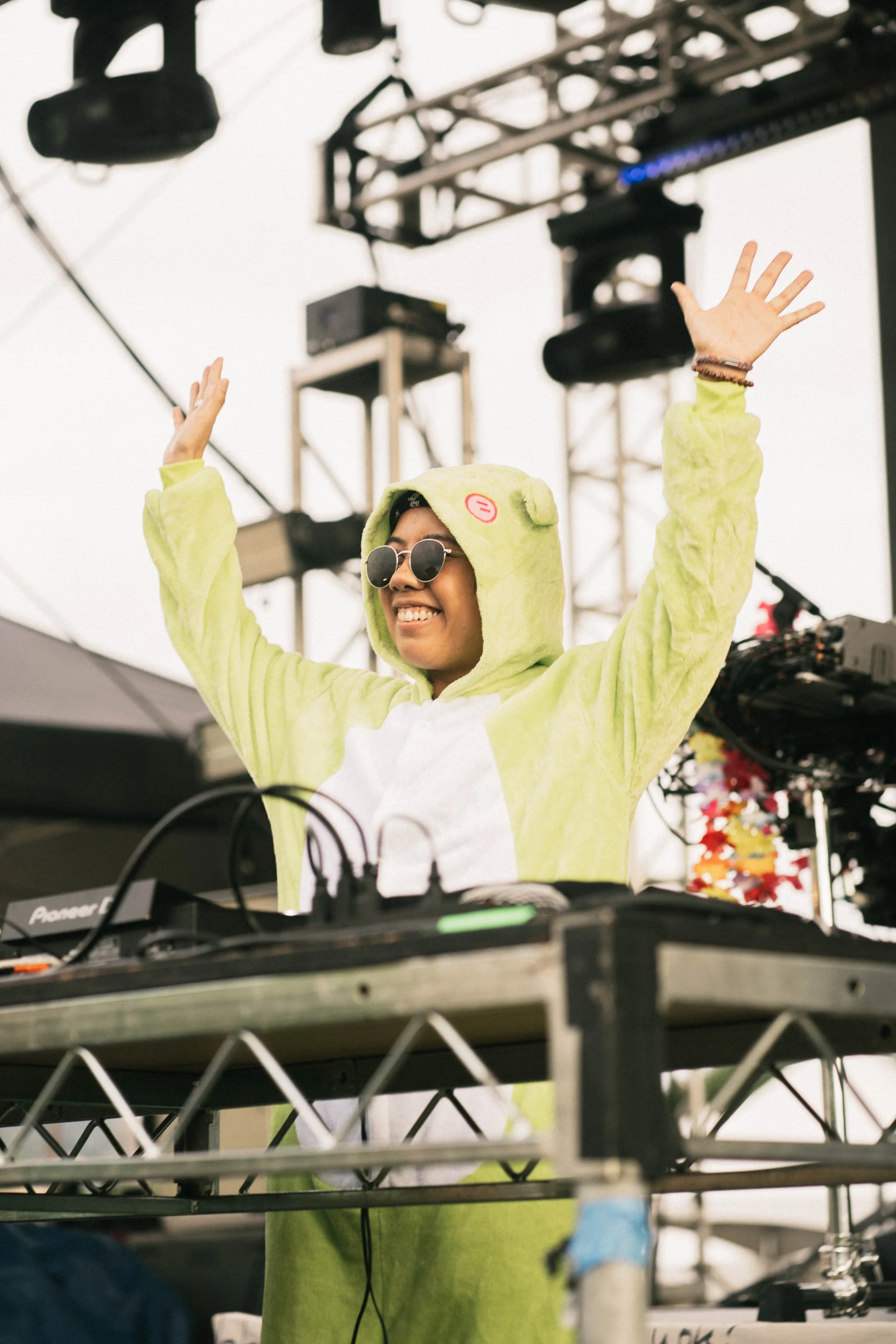 ZAX San Holo (66 of 146).jpg
