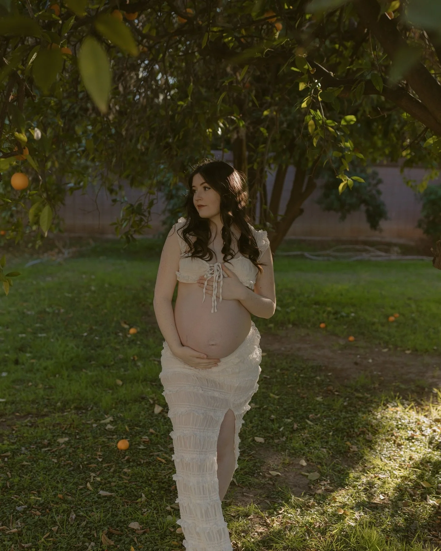 Outfit Tips for your maternity shoot
∙	Choose solid earthy colors or soft patterns 
∙	Flowy dresses, form-fitting gowns, or a simple wrap look stunning. I also have a client closet you can choose from. 
∙	Avoid busy logos or heavy graphics
∙	Bring 2&