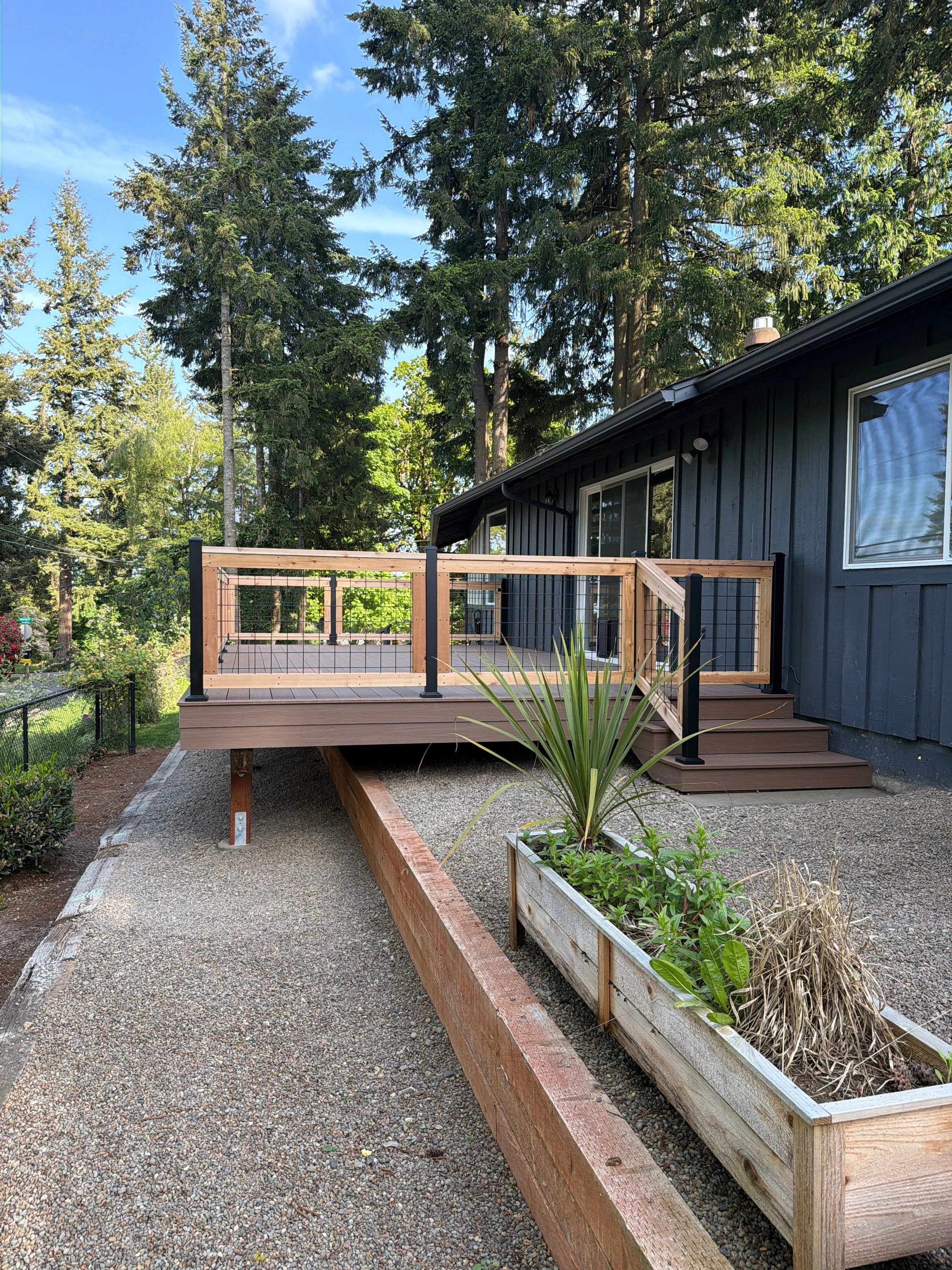Boulder Brown Composite Deck